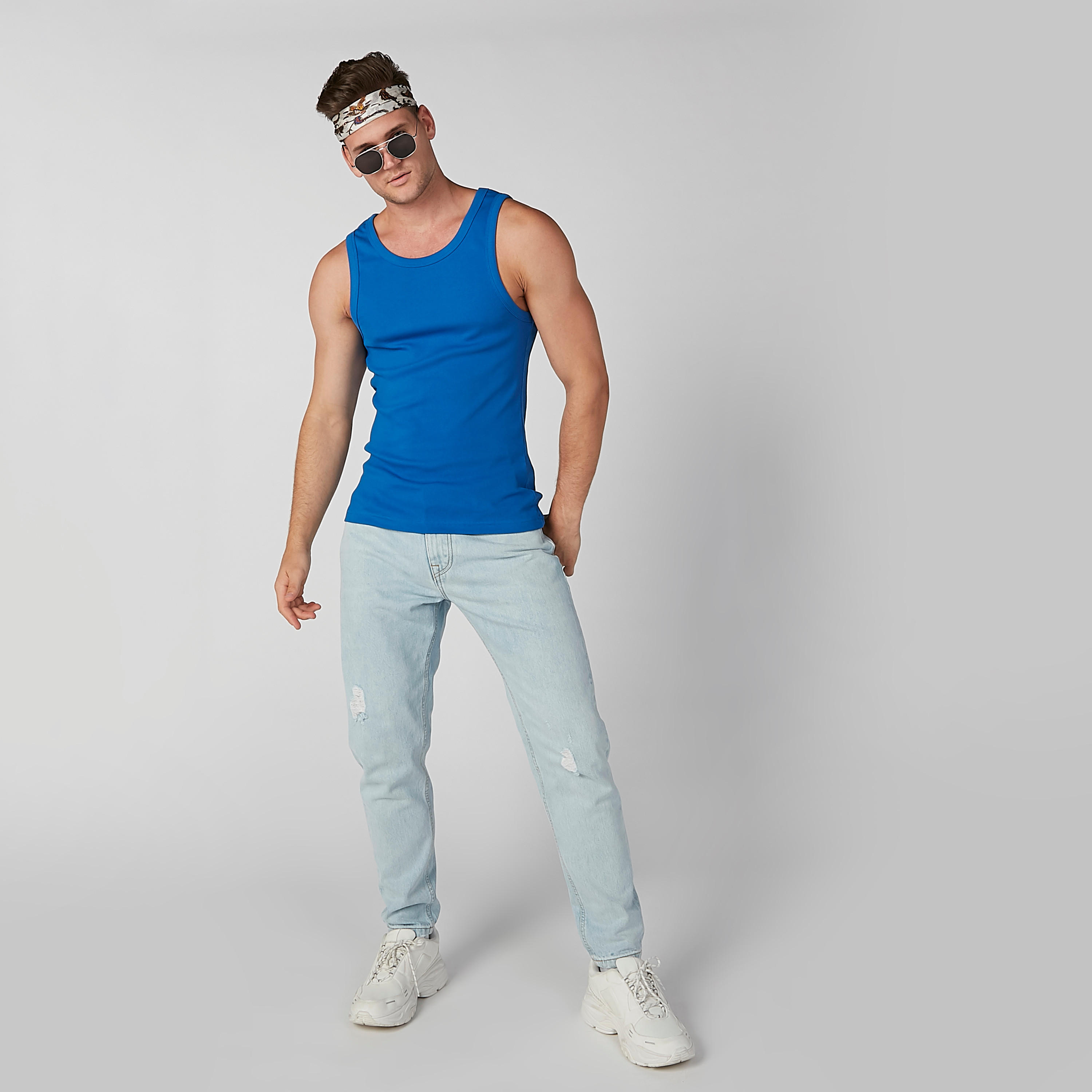 فيست بارز الملمس دون أكمام بياقة عميقة-men-clothing-tshirtsandpolos-vests-image-2