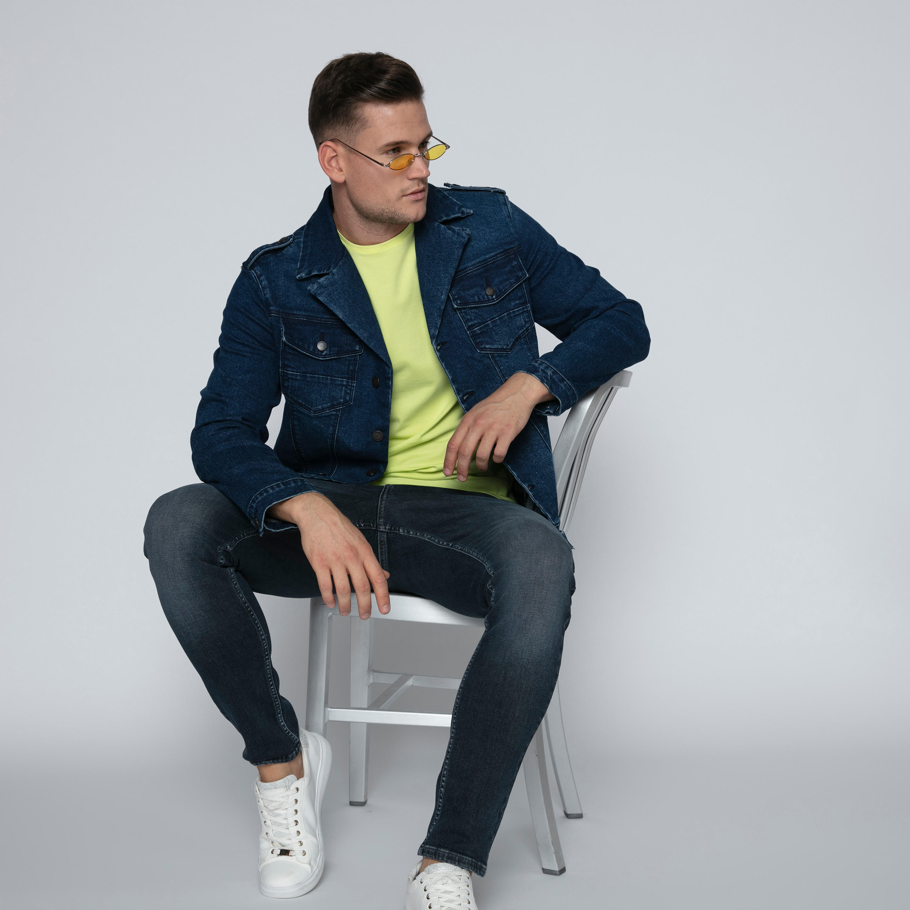 تيشيرت سادة بياقة مستديرة وأكمام قصيرة-men-clothing-tshirtsandpolos-tshirts-image-3