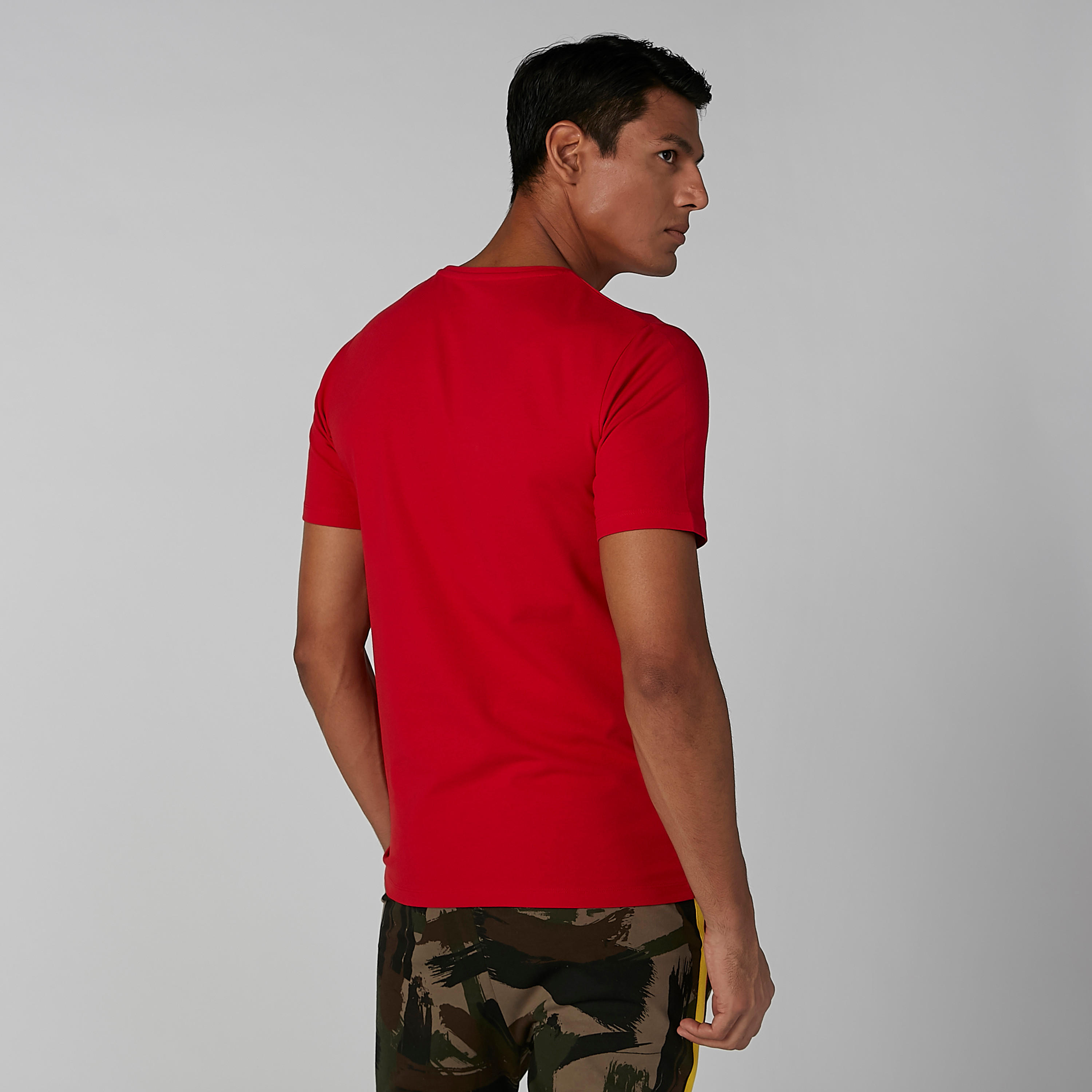 تيشيرت سادة بياقة مستديرة وأكمام قصيرة-men-clothing-tshirtsandpolos-tshirts-image-4