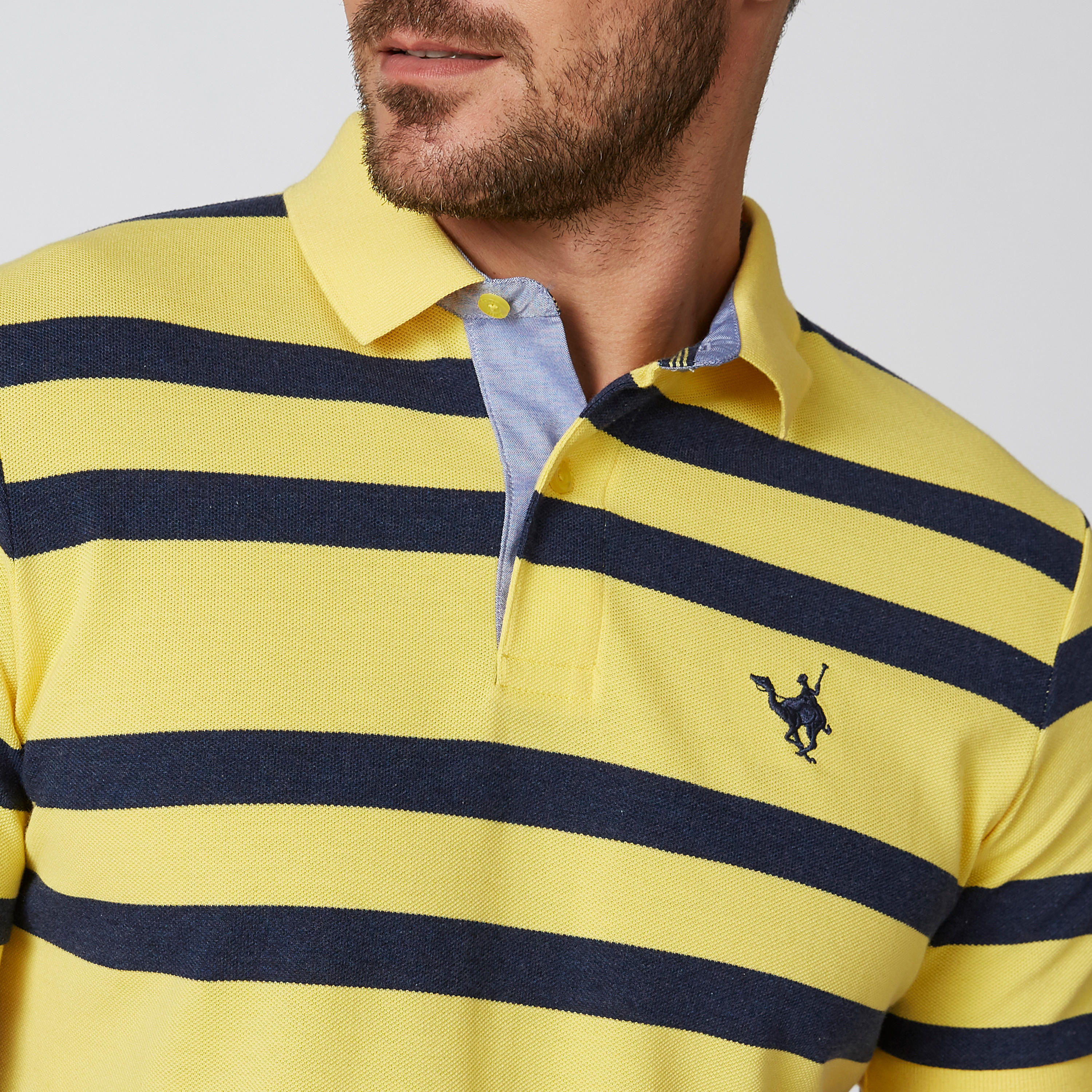 تيشيرت مستدام بولو مقلّم بأكمام قصيرة-men-clothing-tshirtsandpolos-polos-image-5