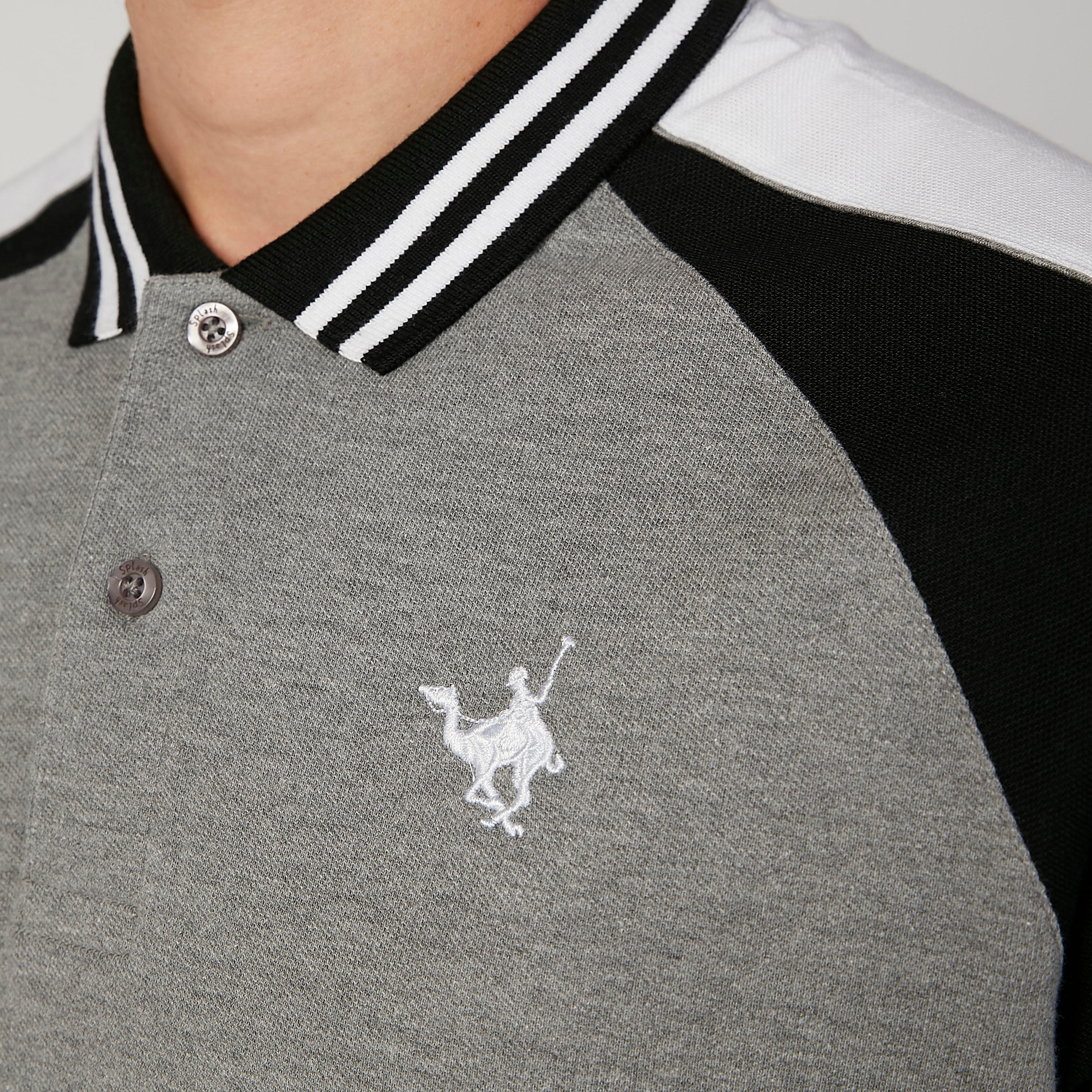 تي شيرت مستدام بقصة سليم بارز الملمس وياقة بولو -men-clothing-tshirtsandpolos-polos-image-5