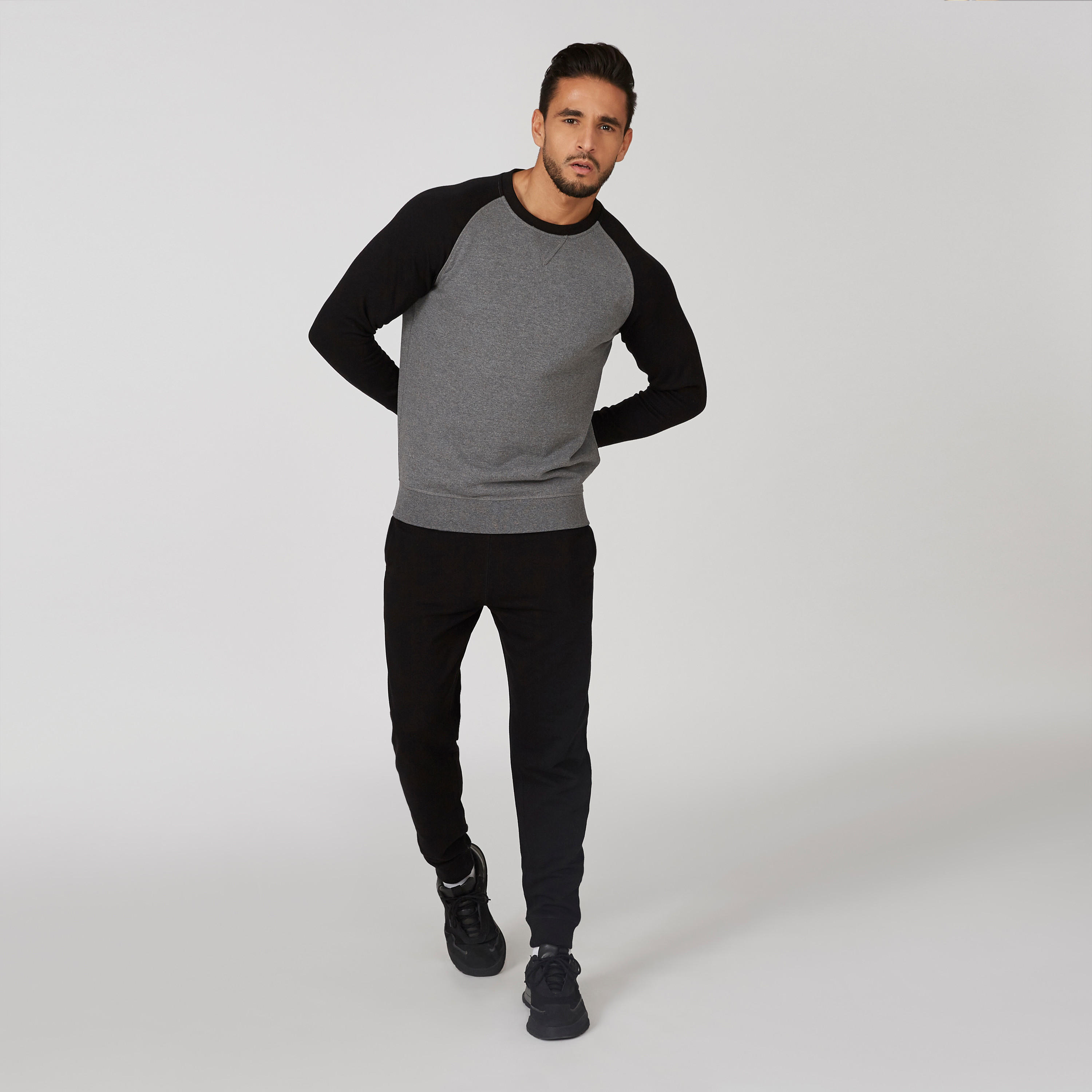 سويت شيرت مستدام بارز الملمس بياقة ضيّقة وأكمام مغايرة -men-winterwear-hoodiesandsweatshirts-image-5