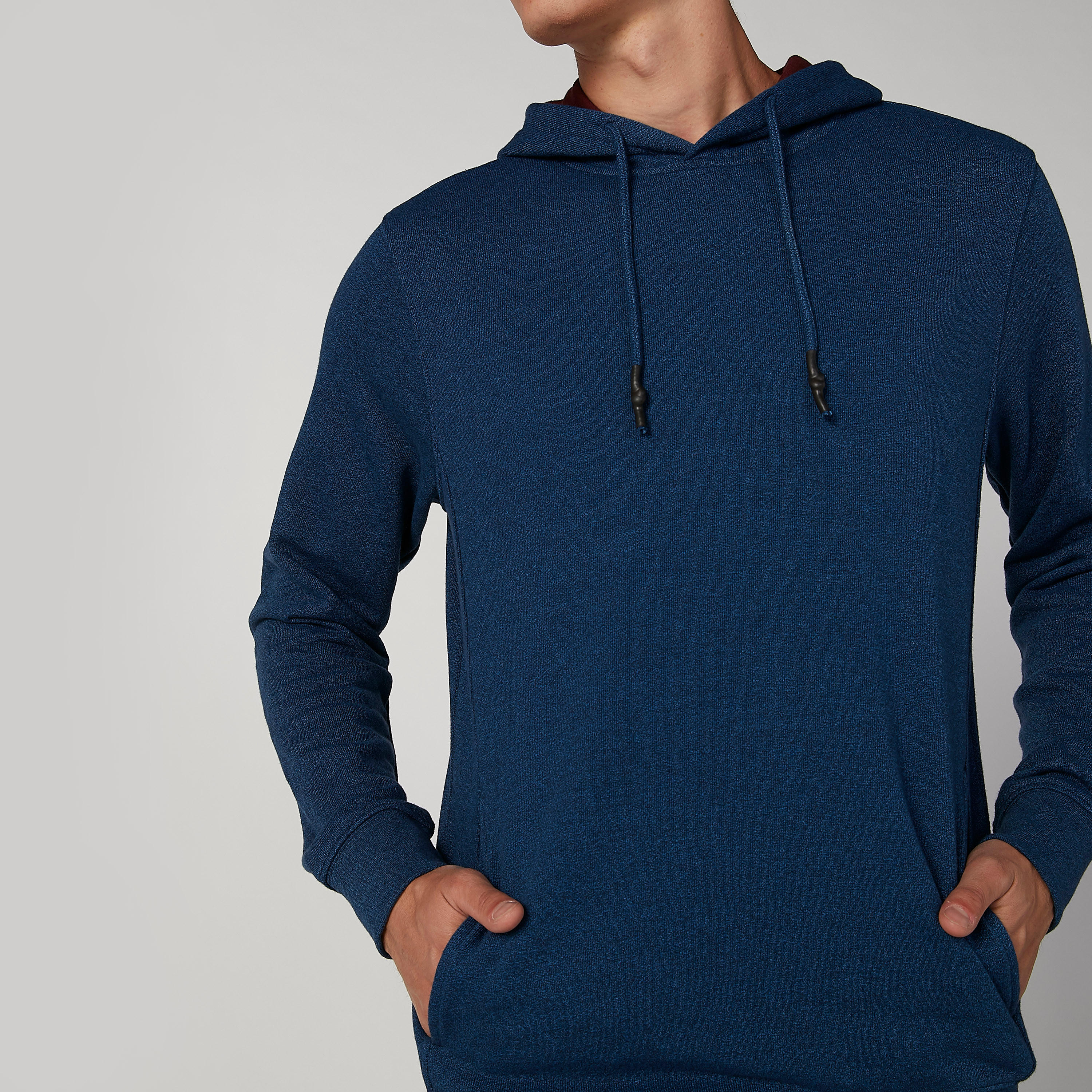 سويت شيرت مستدام سادة بأكمام طويلة وجيوب كنغر -men-winterwear-hoodiesandsweatshirts-image-5