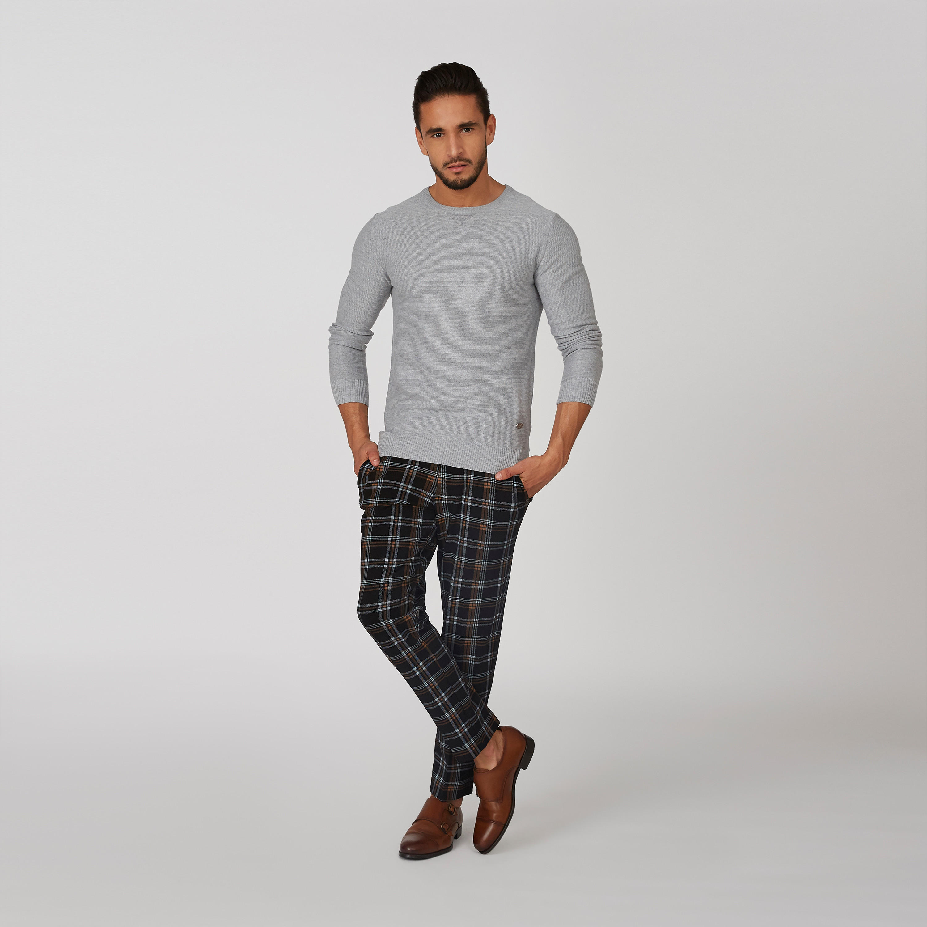 Textured Sweater with Round Neck and Long Sleeves-men-clothing-sweatersandpullovers-image-5