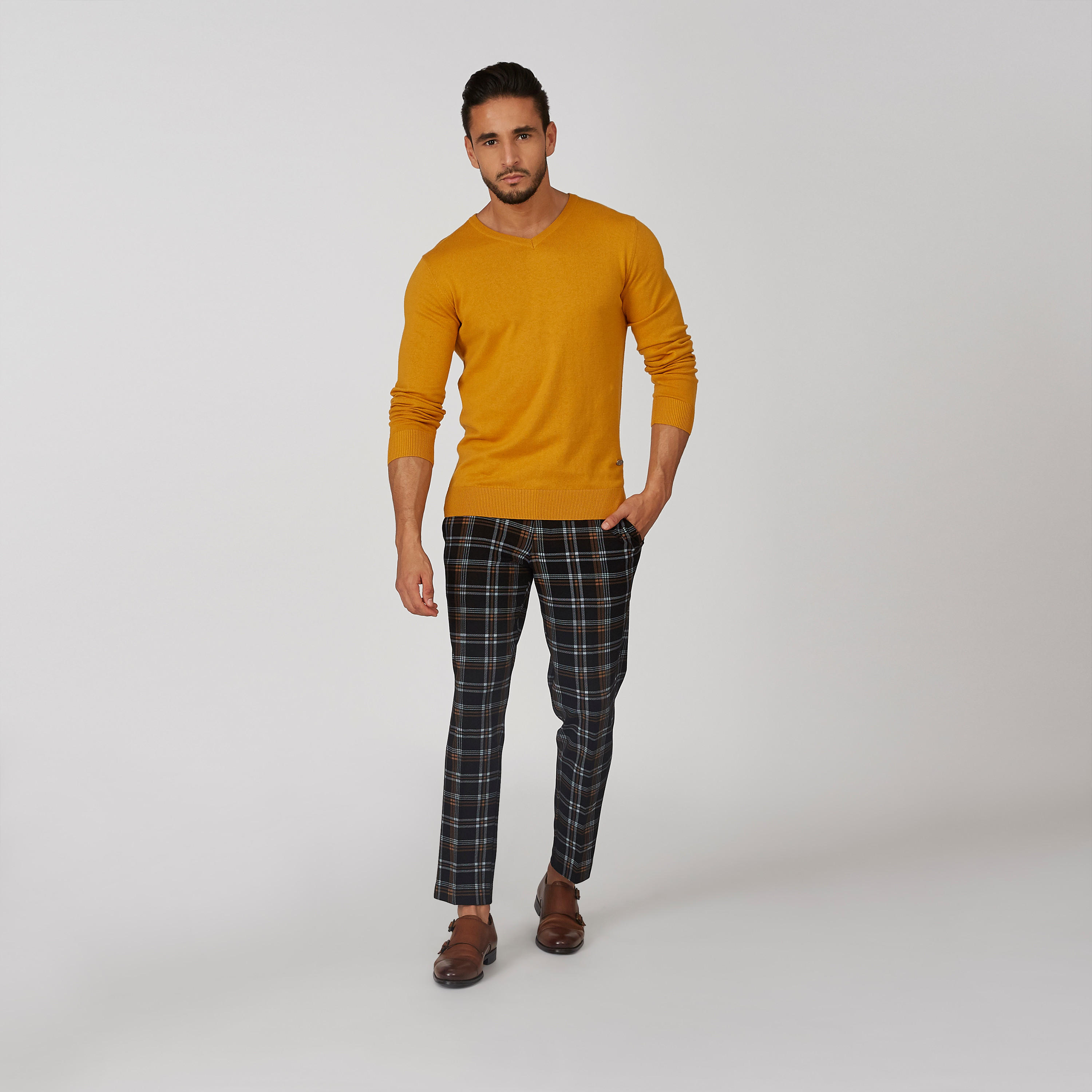 كنزة بارزة الملمس بياقة V وأكمام طويلة-men-clothing-sweatersandpullovers-image-5