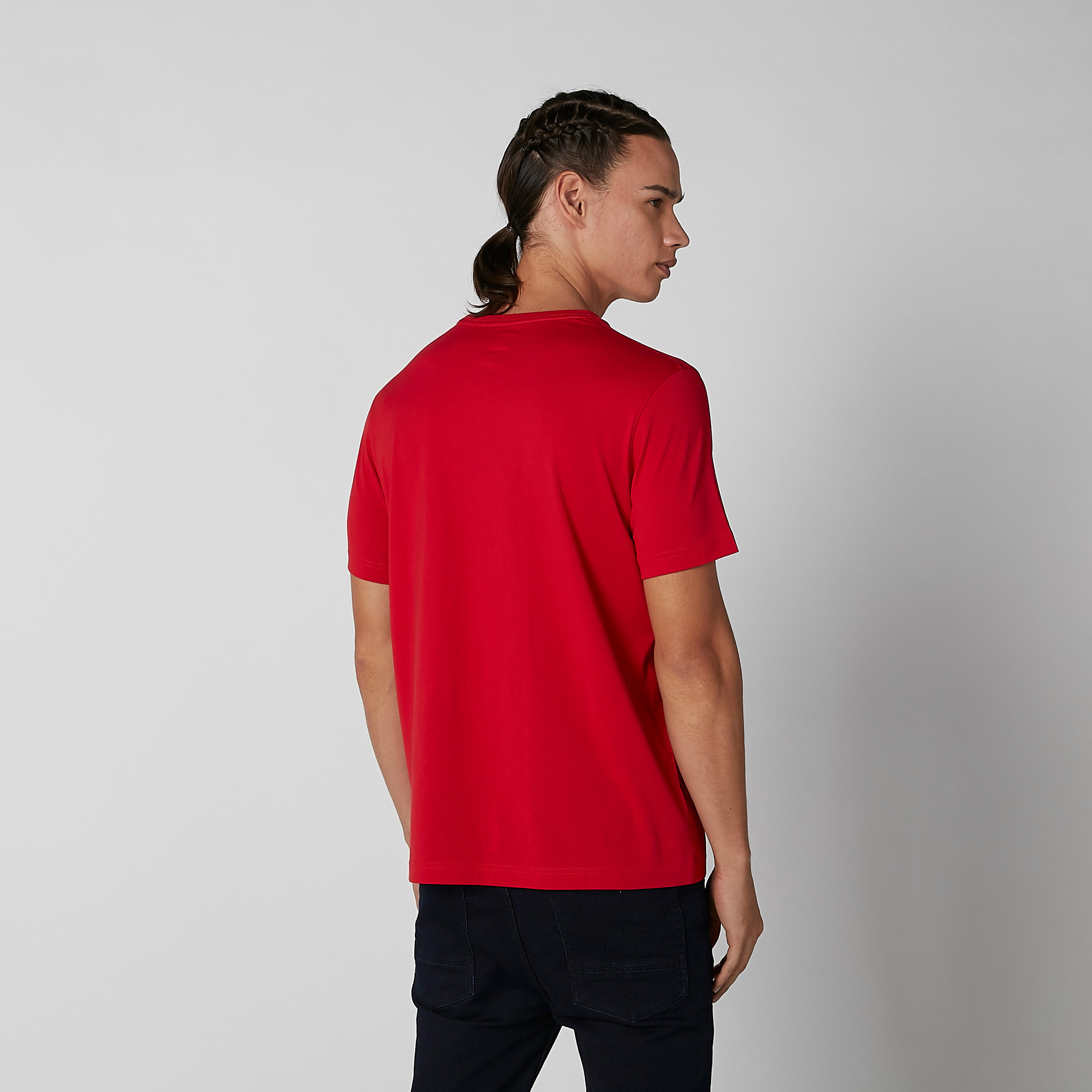 تيشيرت بياقة مستديرة وأكمام قصيرة وطبعات-men-clothing-tshirtsandpolos-tshirts-image-3
