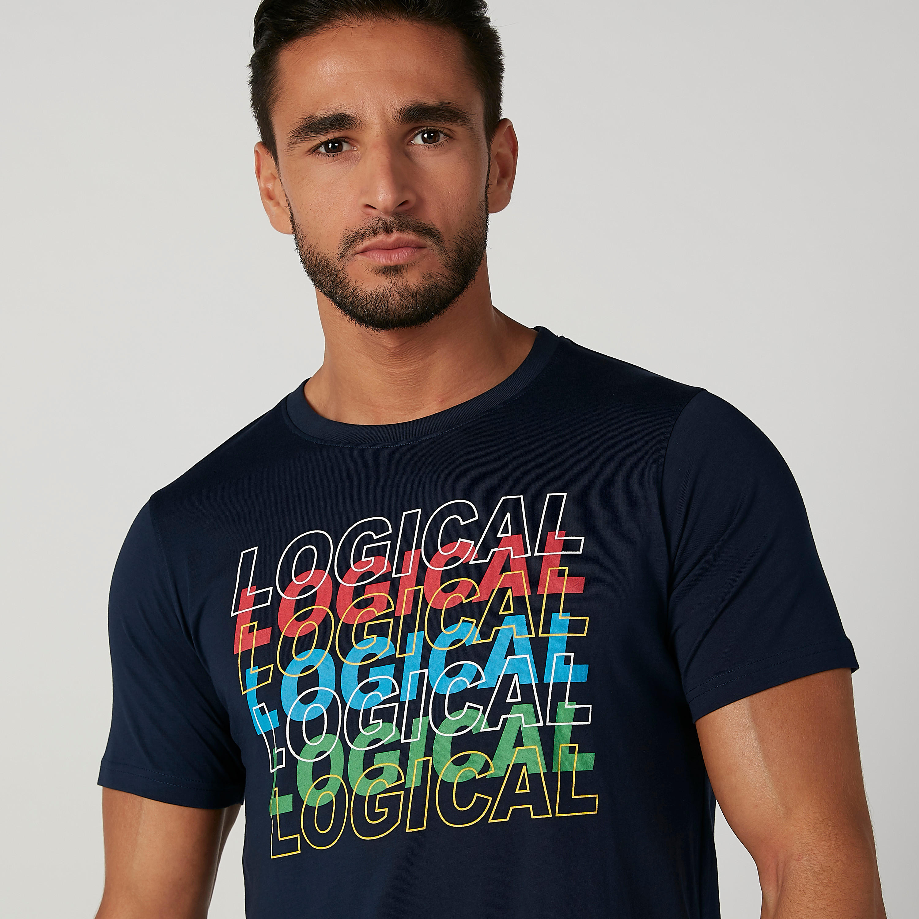 تيشيرت سليم بياقة مستديرة وأكمام قصيرة وطبعات-men-clothing-tshirtsandpolos-tshirts-image-3