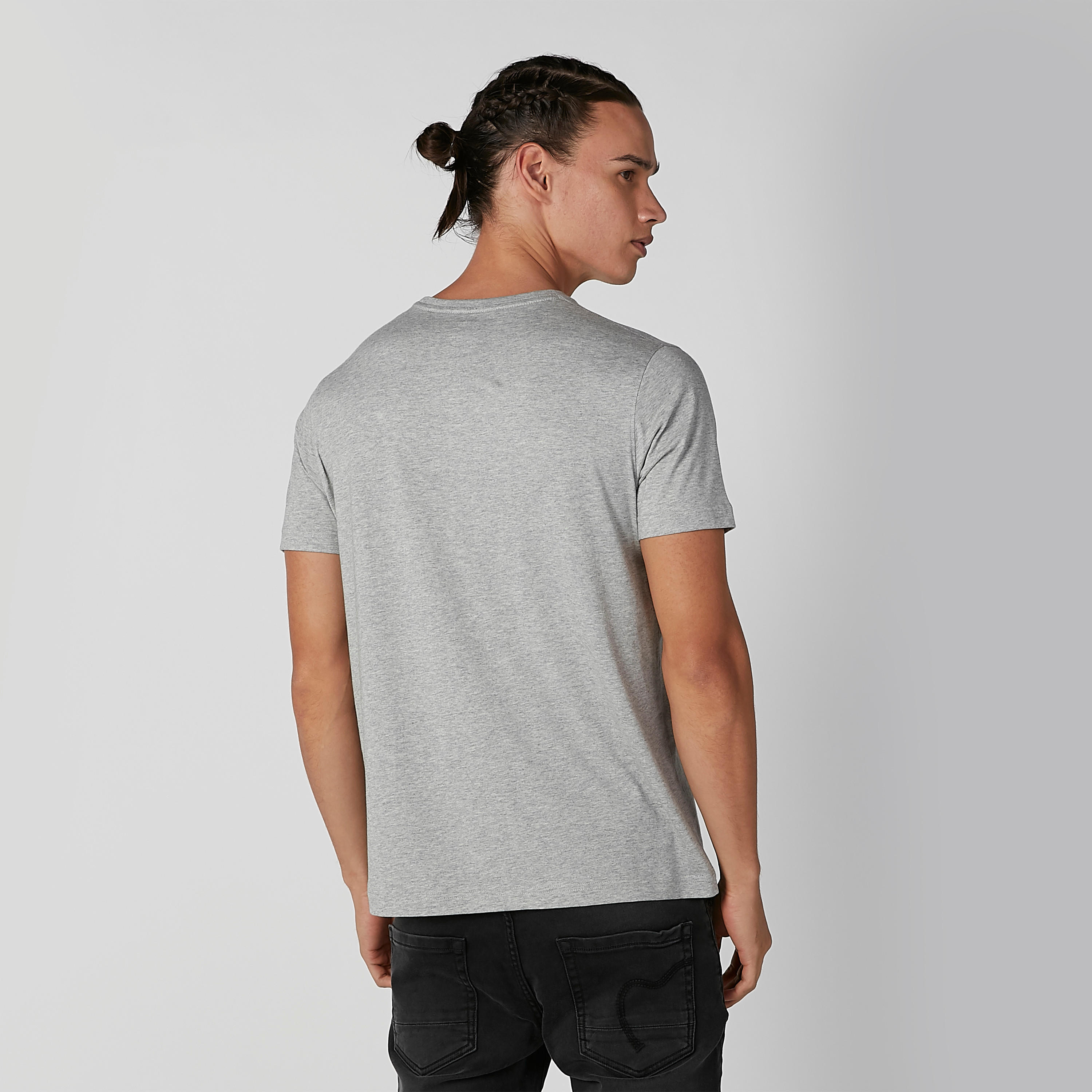 تيشيرت بياقة مستديرة وأكمام قصيرة وطبعات-men-clothing-tshirtsandpolos-tshirts-image-3