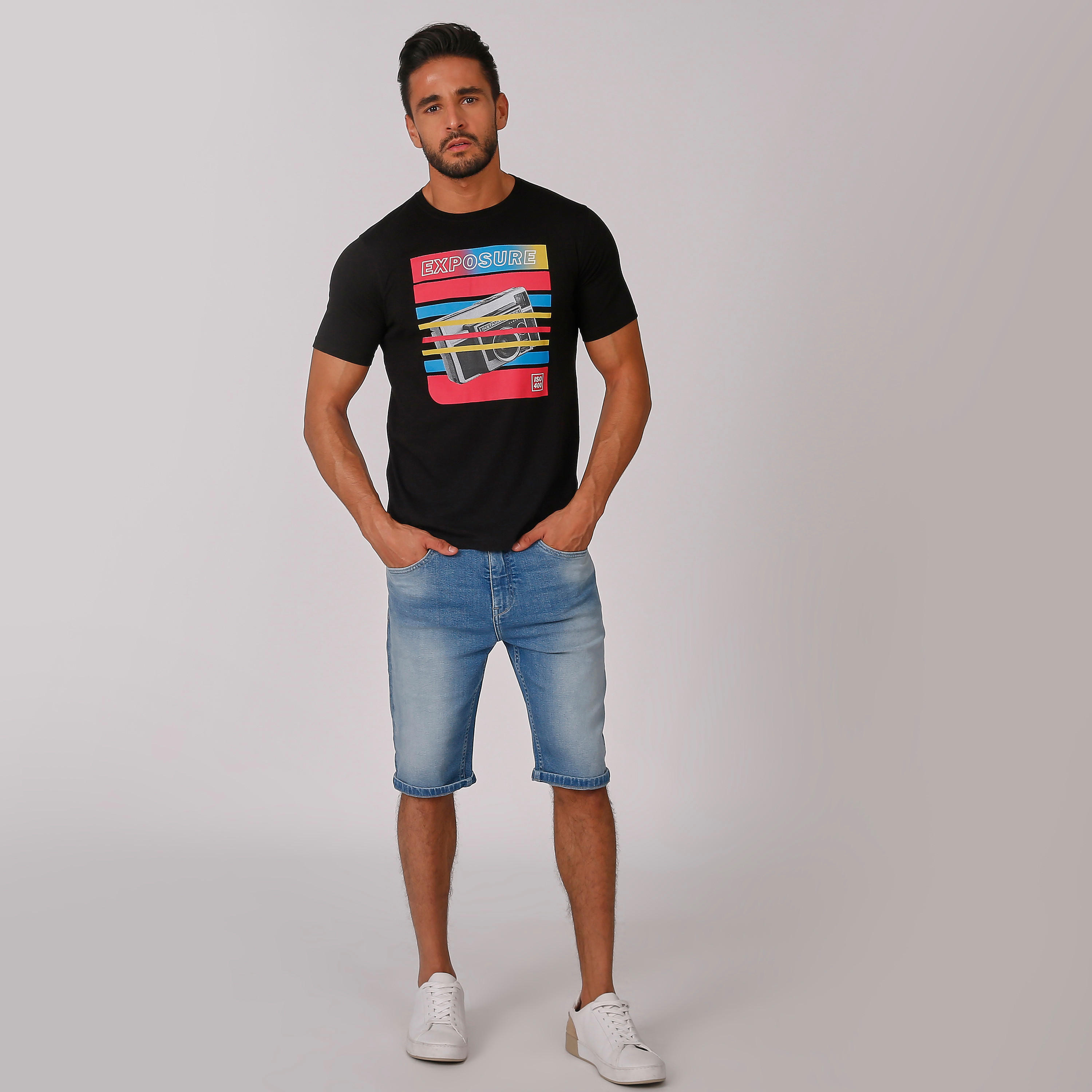 تيشيرت سليم بياقة مستديرة وأكمام قصيرة وطبعات-men-clothing-tshirtsandpolos-tshirts-image-5
