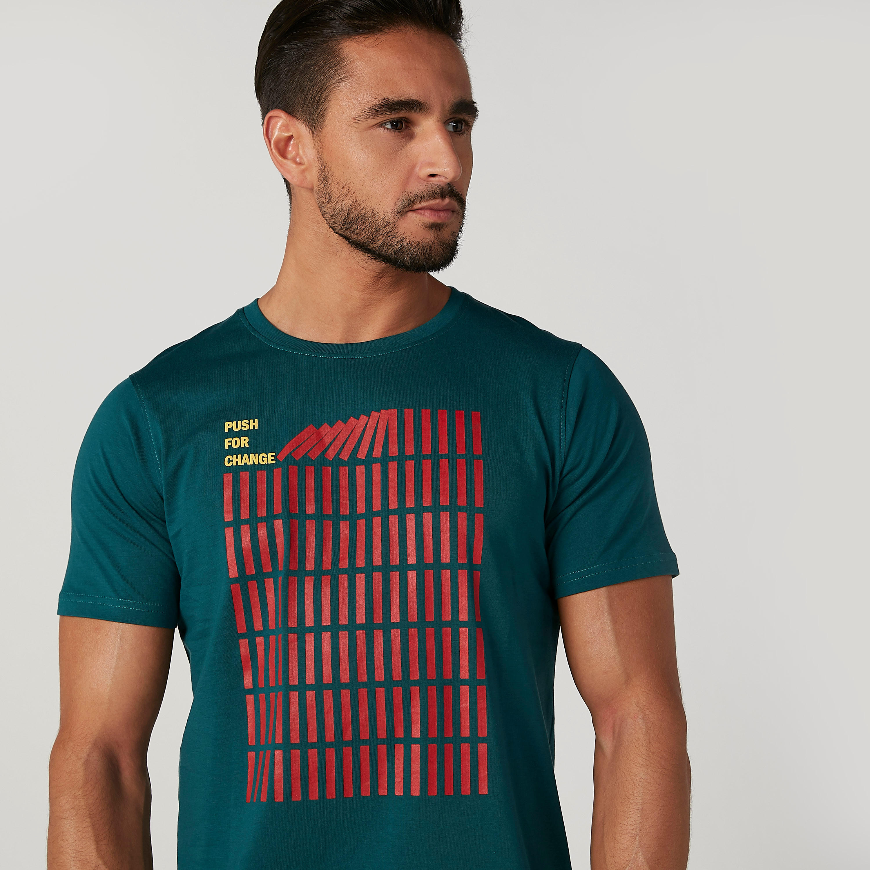 تيشيرت سليم بياقة مستديرة وأكمام قصيرة وطبعات-men-clothing-tshirtsandpolos-tshirts-image-3