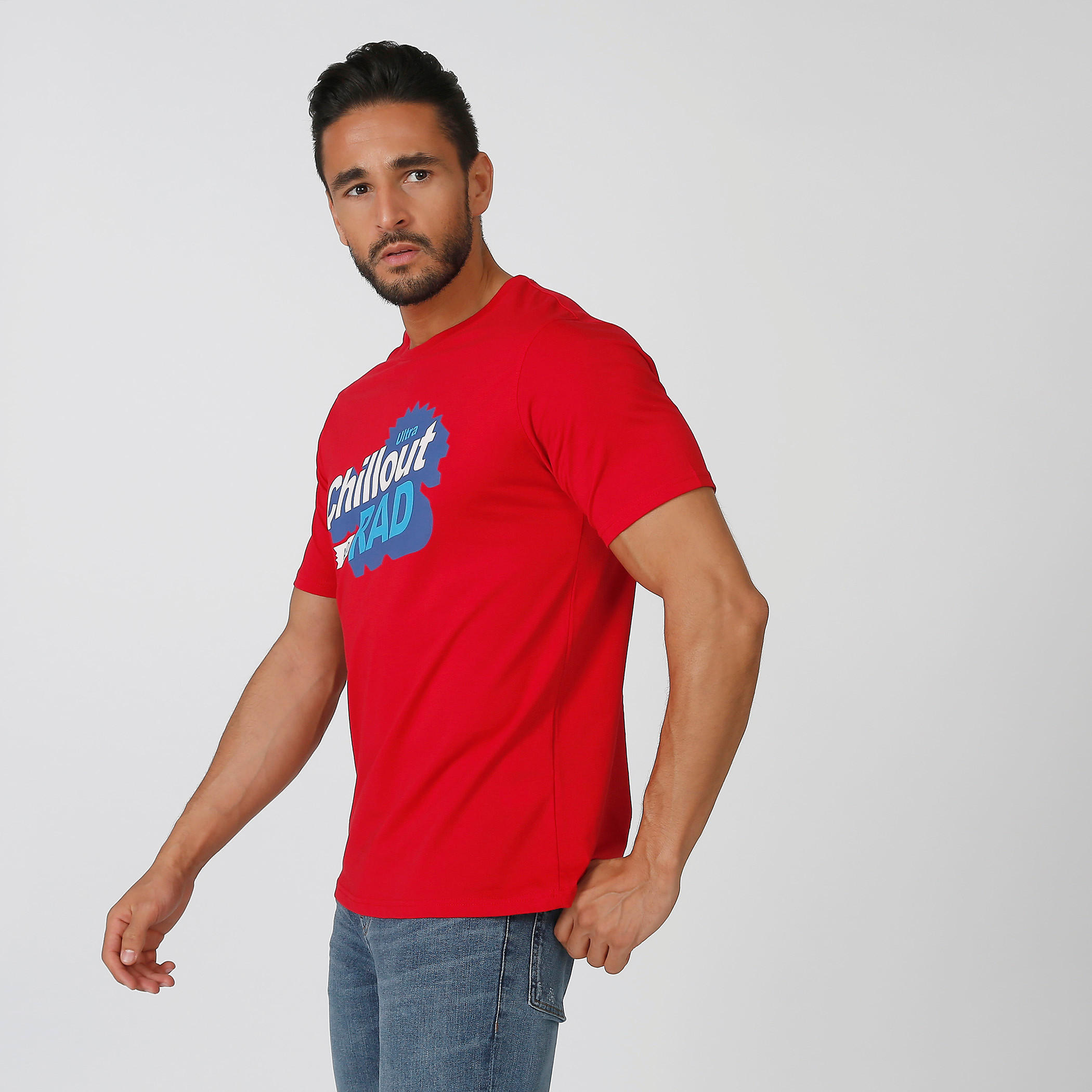 تيشيرت سليم بياقة ضيّقة وأكمام قصيرة وطبعات-men-clothing-tshirtsandpolos-tshirts-image-4