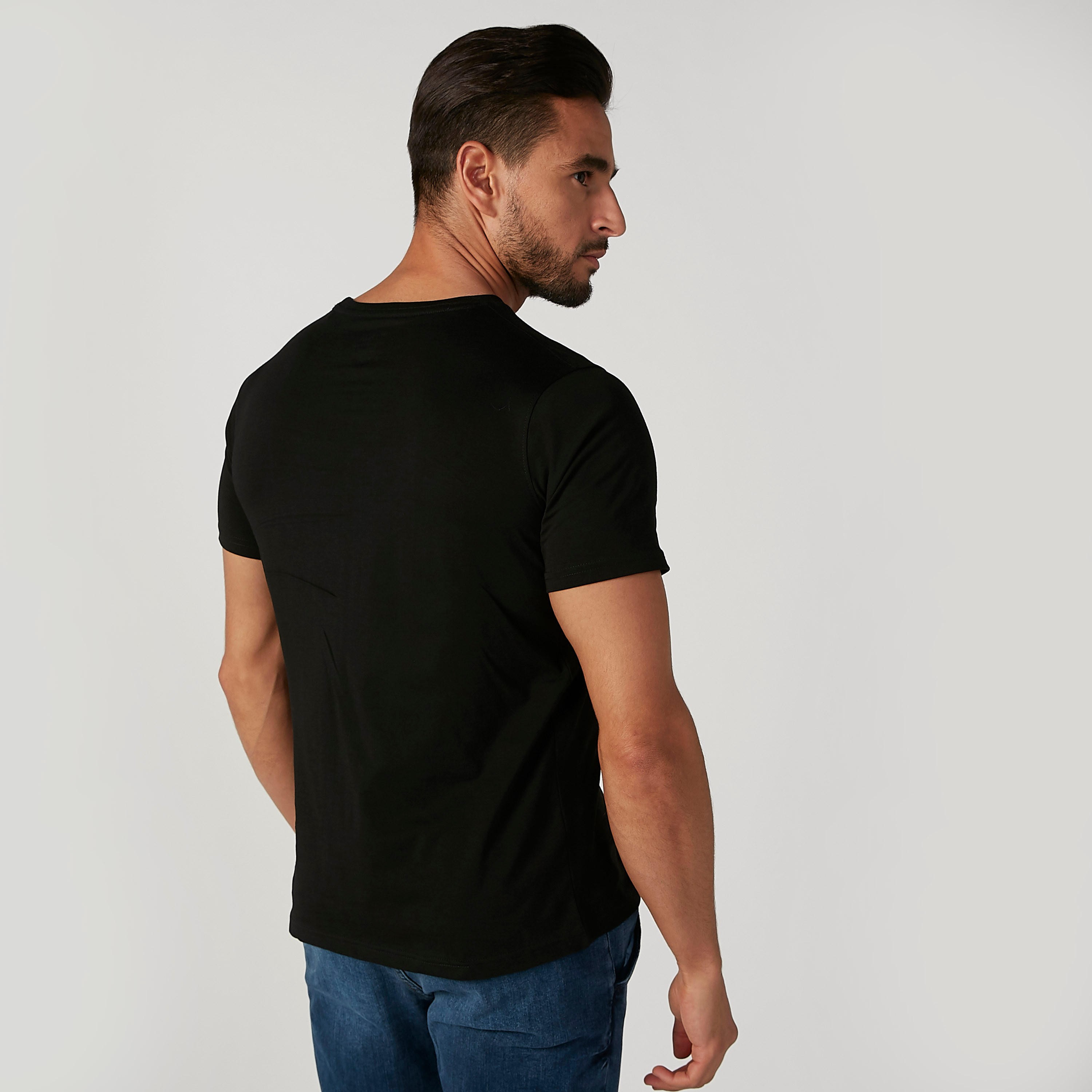 تيشيرت سليم بياقة مستديرة وأكمام قصيرة وطبعات-men-clothing-tshirtsandpolos-tshirts-image-3