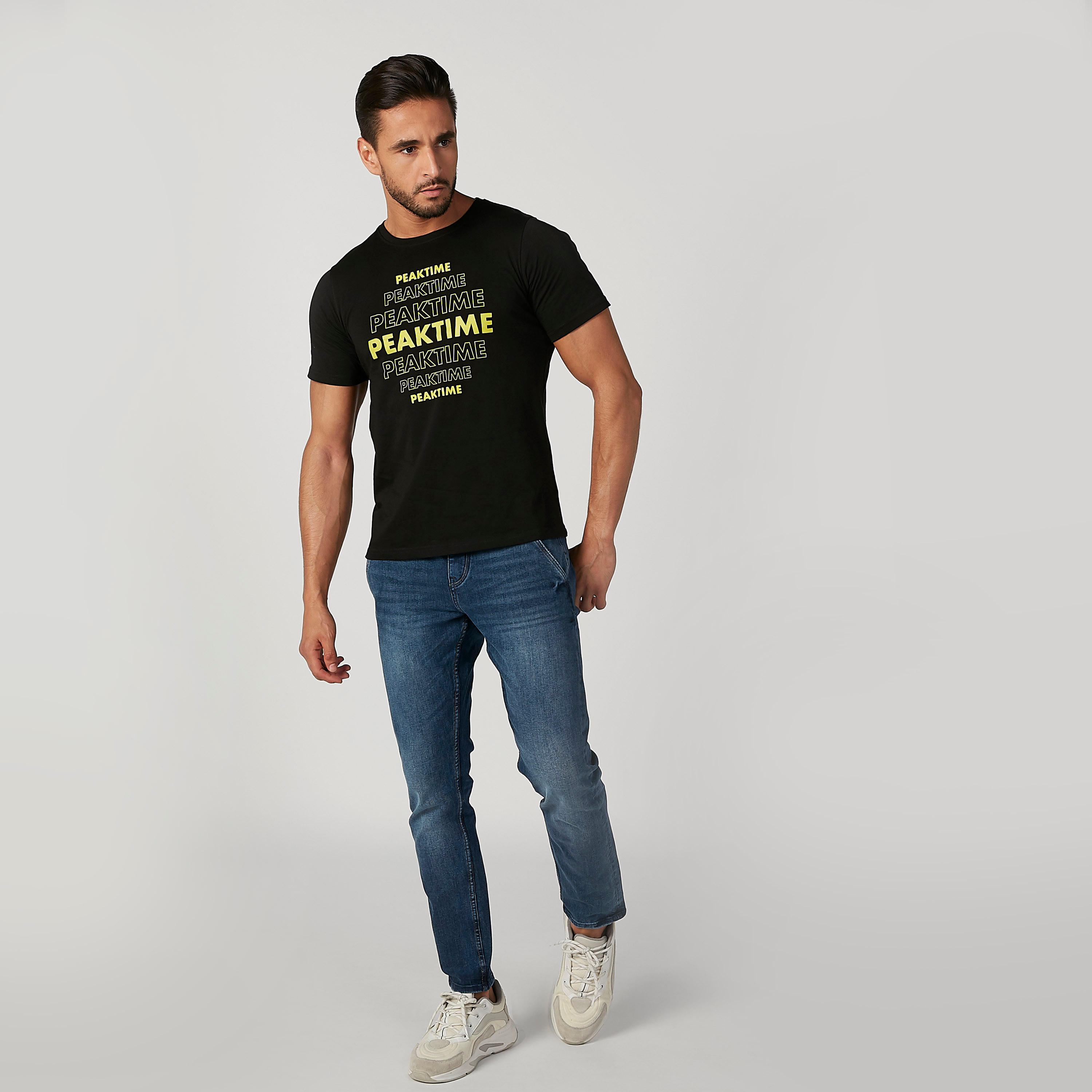 تيشيرت سليم بياقة مستديرة وأكمام قصيرة وطبعات-men-clothing-tshirtsandpolos-tshirts-image-4