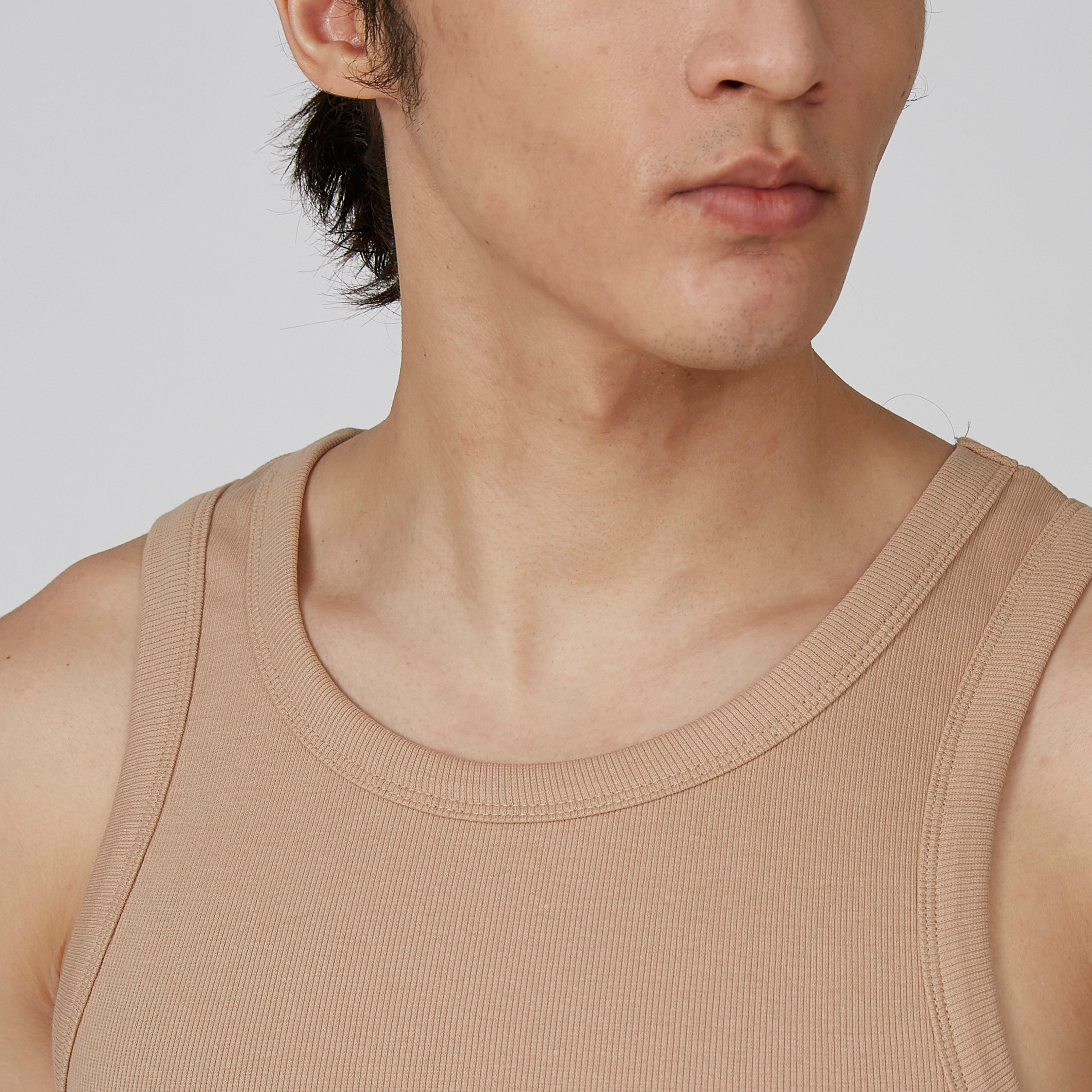 فيست بارز الملمس دون أكمام بياقة مستديرة-men-clothing-tshirtsandpolos-vests-image-2