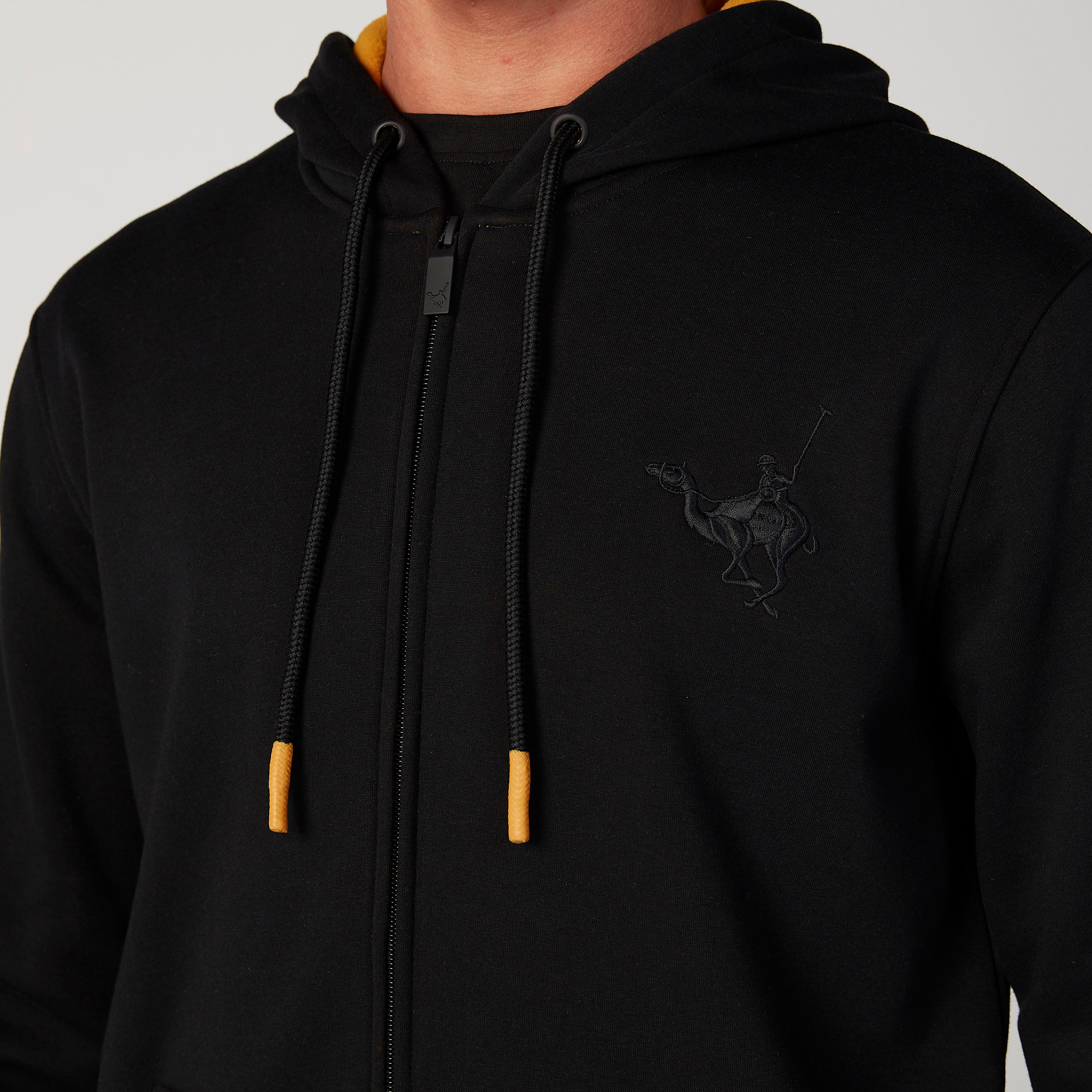جاكيت سادة بقبعة وأكمام طويلة-men-clothing-jacketsandblazers-jackets-image-3