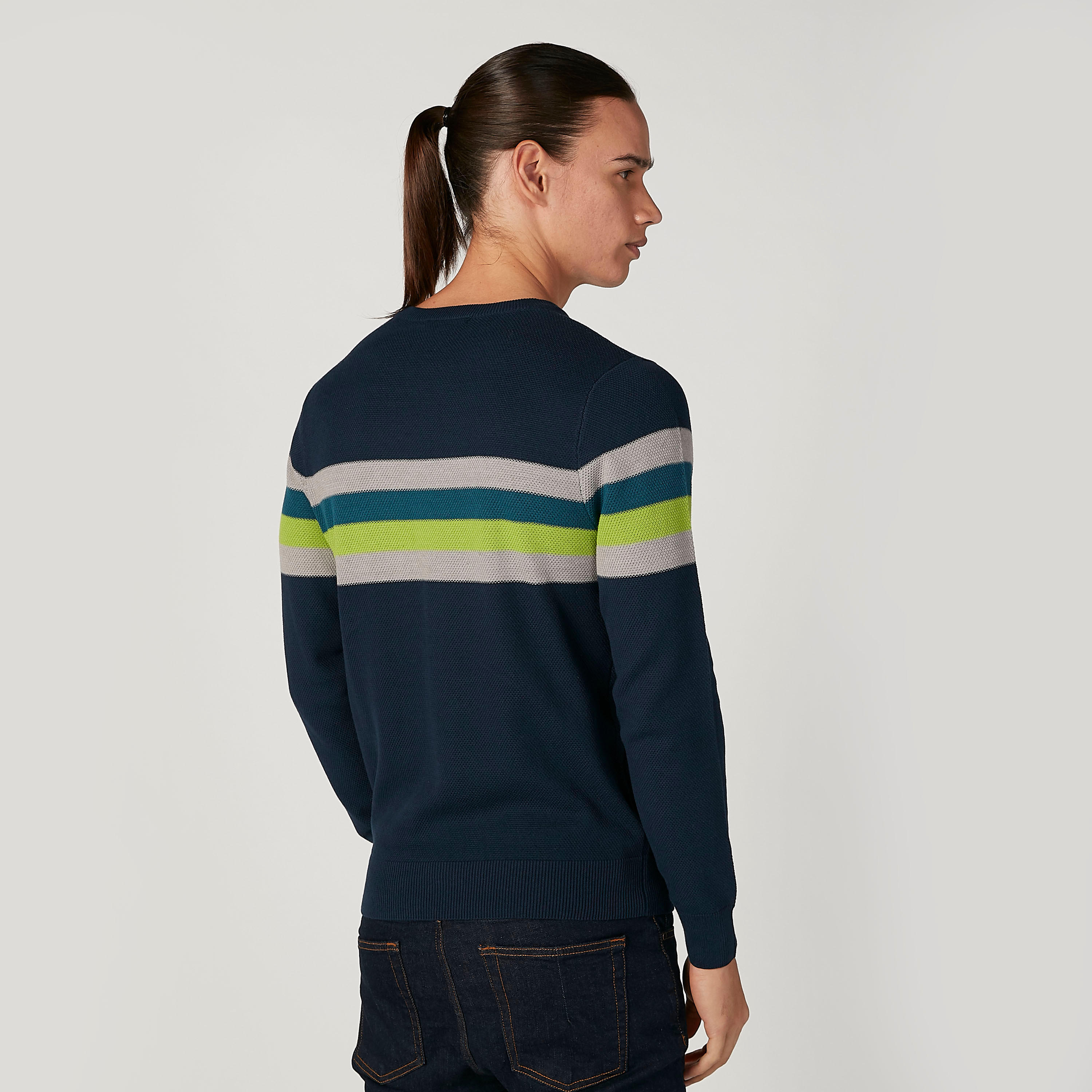 كنزة مخططة بياقة ضيقة وأكمام طويلة-men-clothing-sweatersandpullovers-image-4