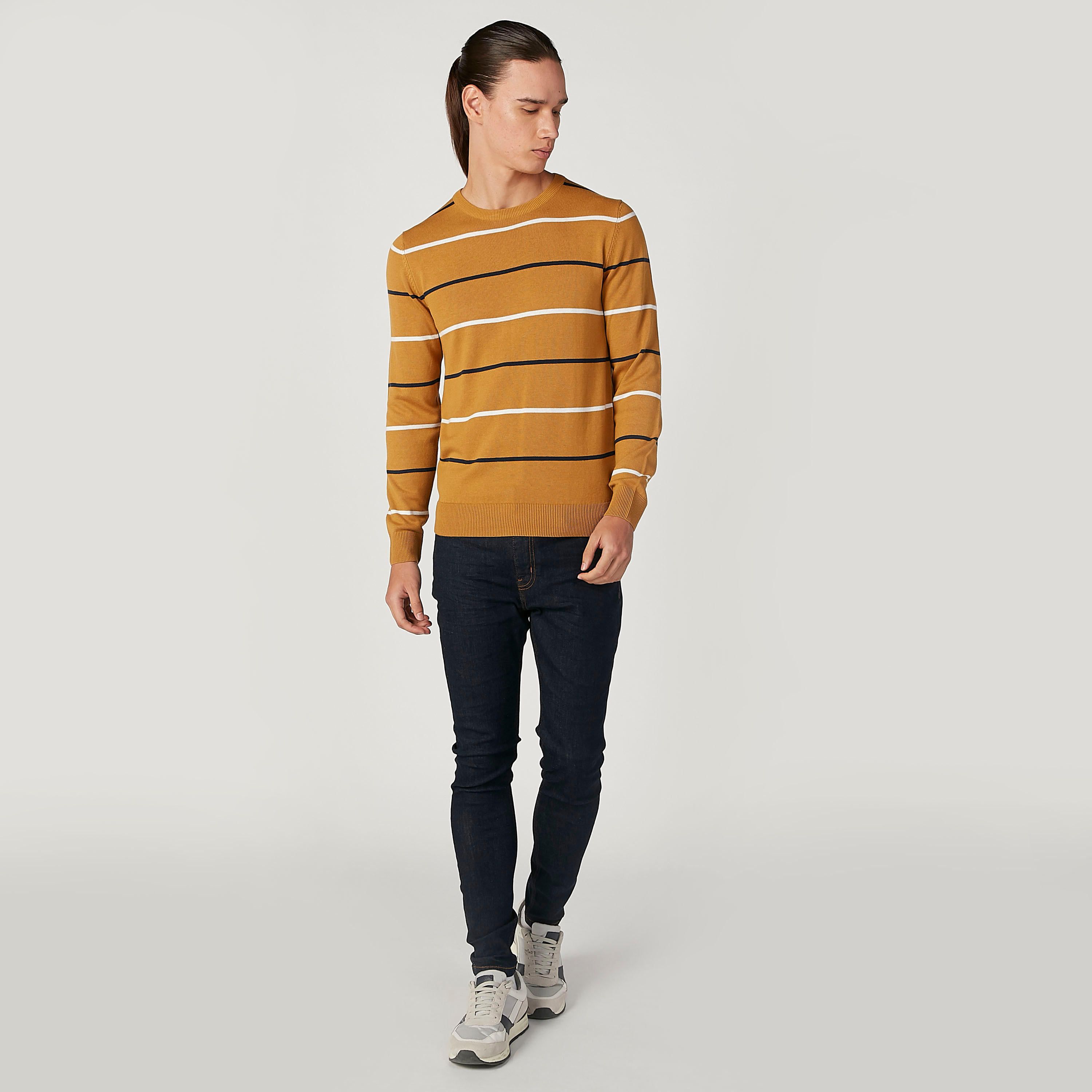 كنزة مخططة بياقة ضيقة وأكمام طويلة-men-clothing-sweatersandpullovers-image-2