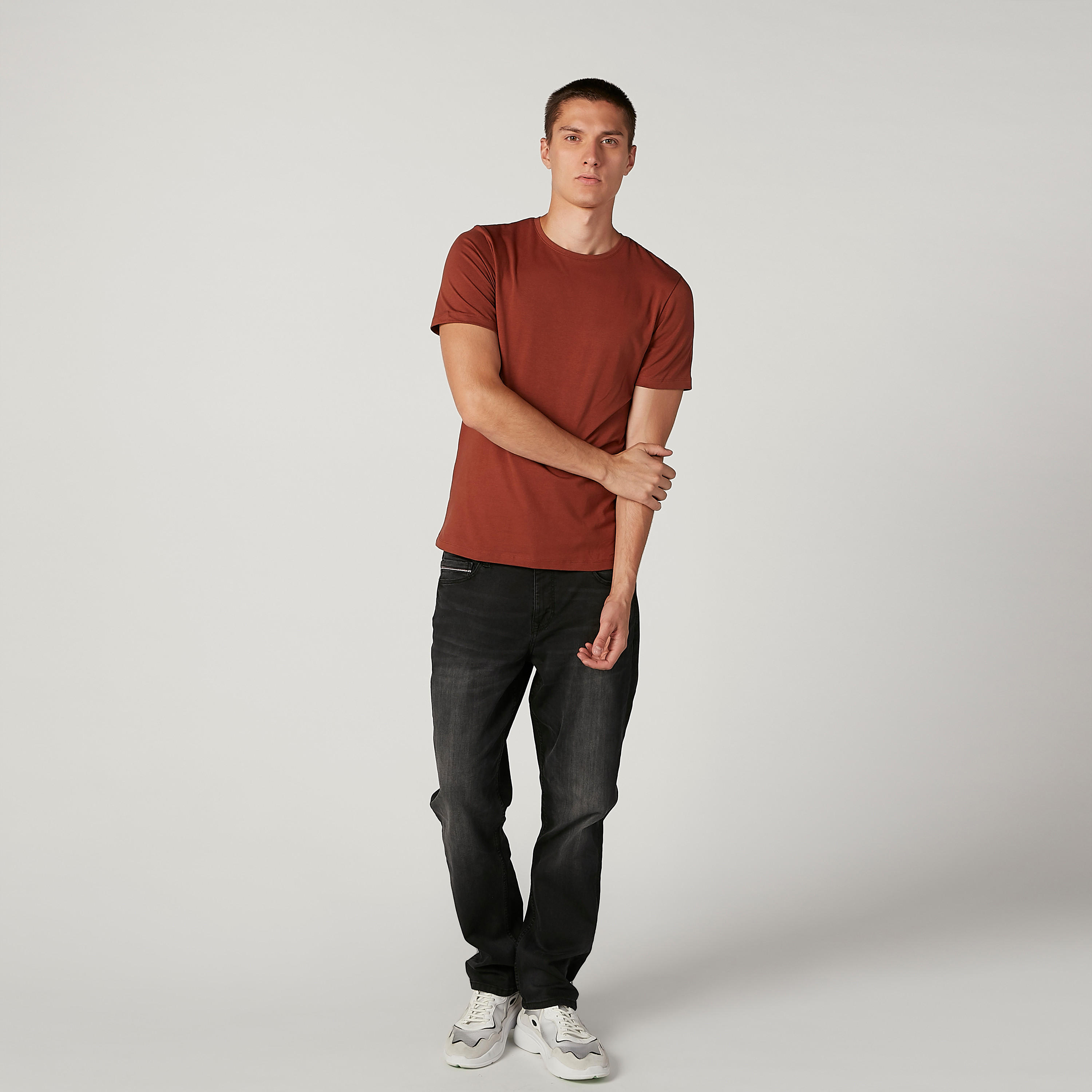 Plain T-shirt with Round Neck and Short Sleeves-men-clothing-tshirtsandpolos-tshirts-image-2