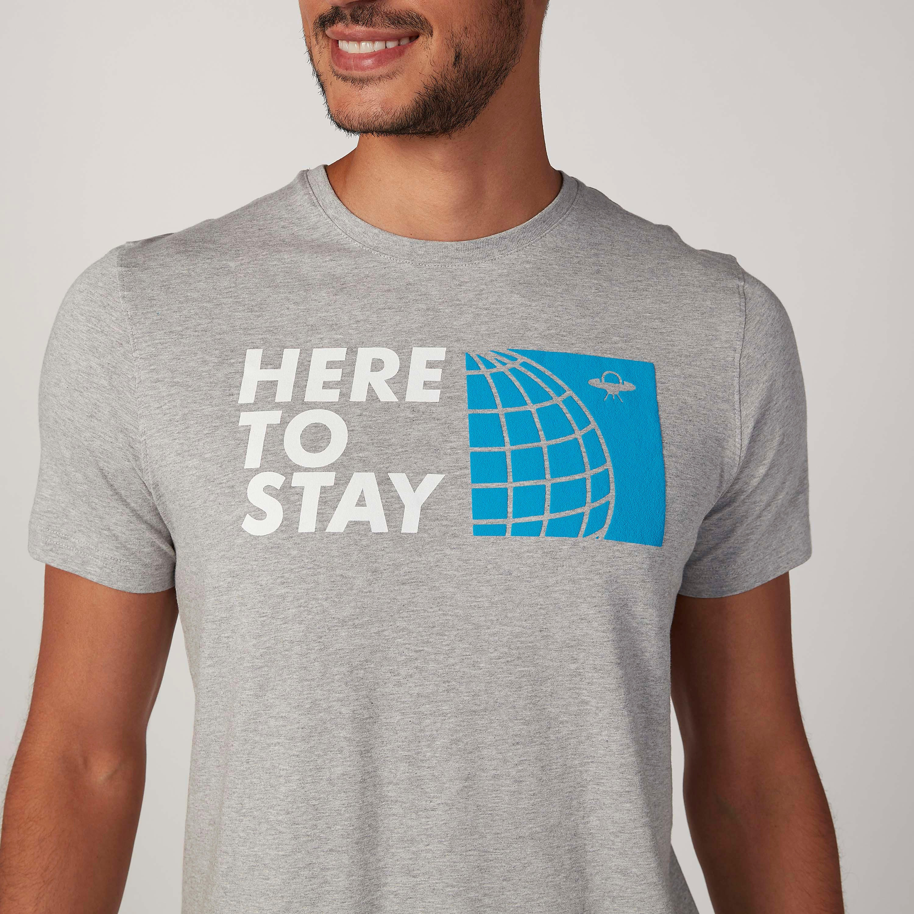 تيشيرت سليم فيت بياقة ضيّقة وأكمام قصيرة وطبعات-men-clothing-tshirtsandpolos-tshirts-image-3