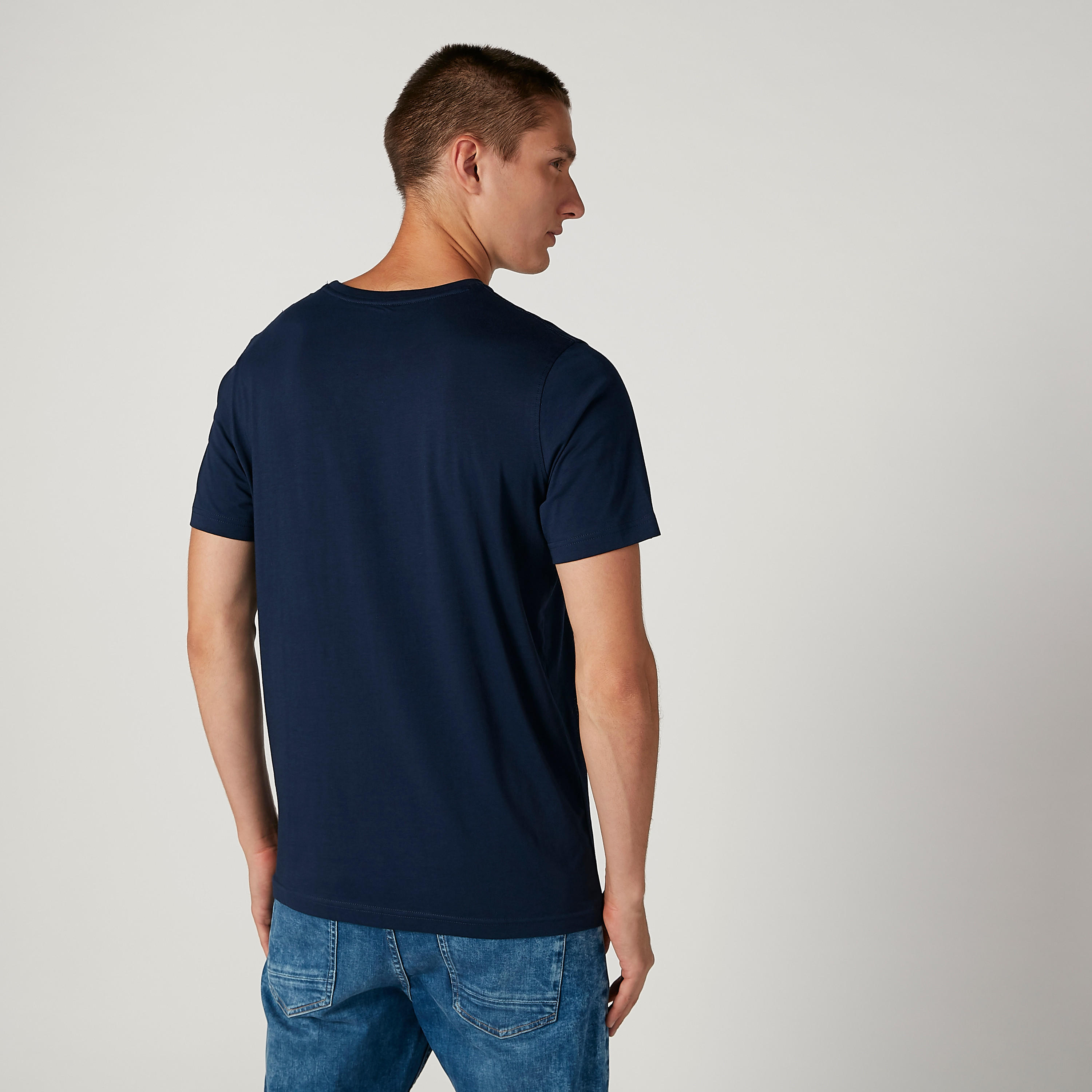 تيشيرت بقصّة سليم بياقة مستديرة وأكمام قصيرة وطبعات-men-clothing-tshirtsandpolos-tshirts-image-4