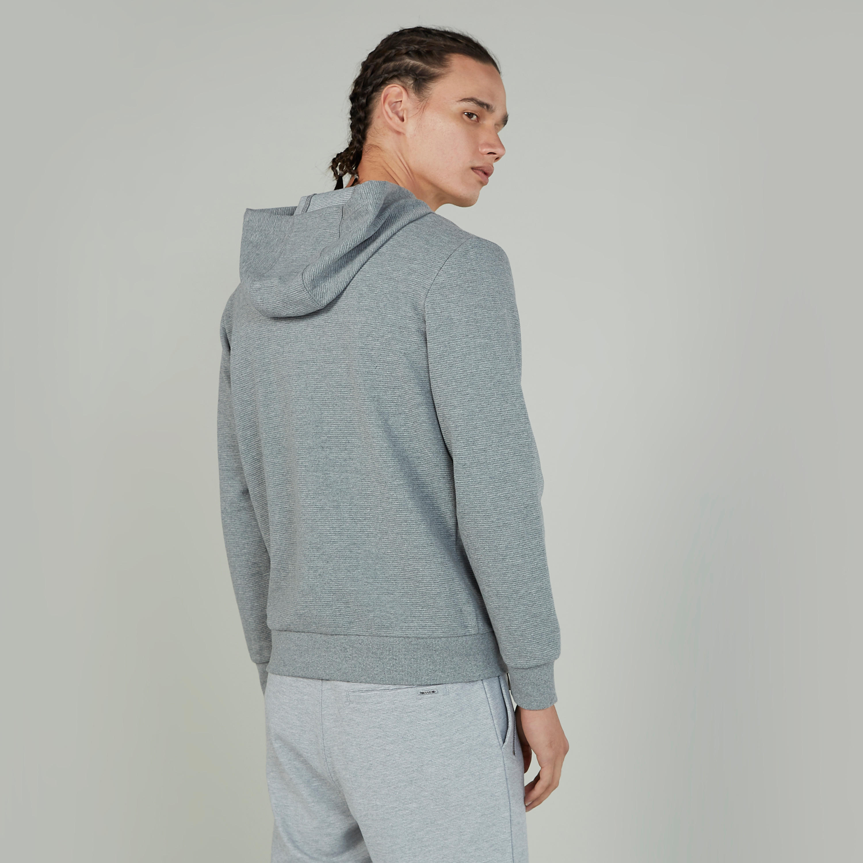 هودي بارز الملمس بأكمام طويلة من خامات مستدامة-men-winterwear-hoodiesandsweatshirts-image-4