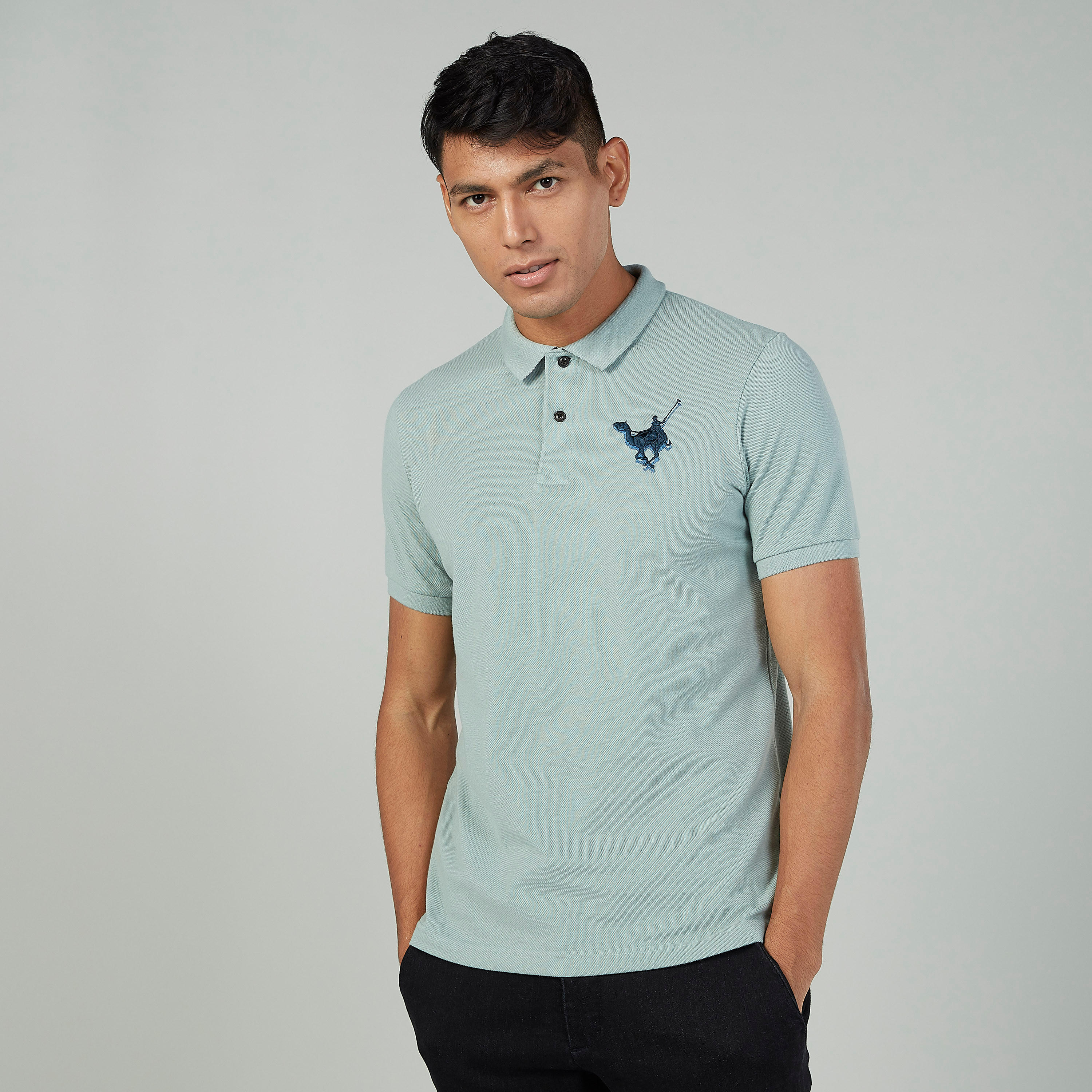 تيشيرت مستدام سليم مطرّز بياقة بولو-men-clothing-tshirtsandpolos-polos-image-1