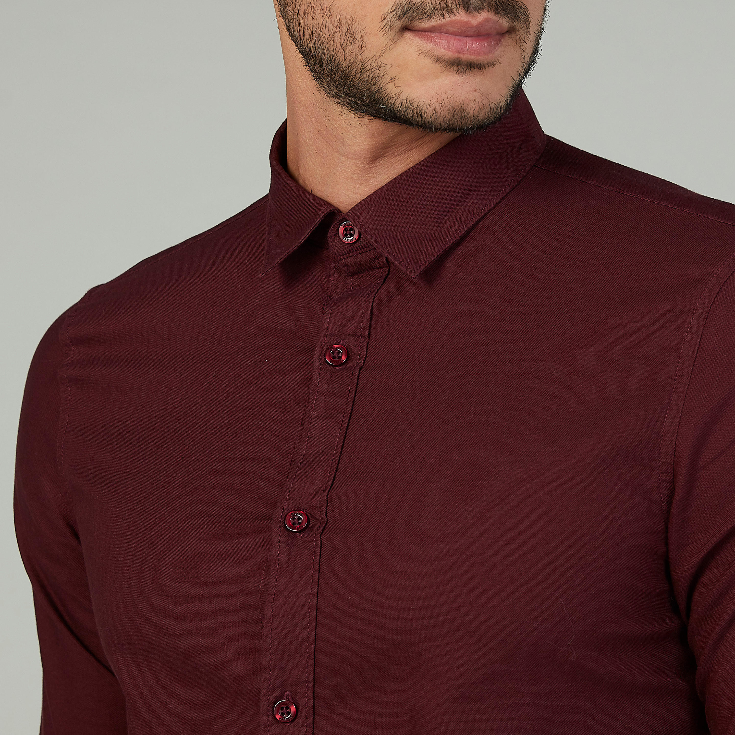 تيشيرت مستدام سليم بارز الملمس بياقة بولو -men-clothing-shirts-image-3