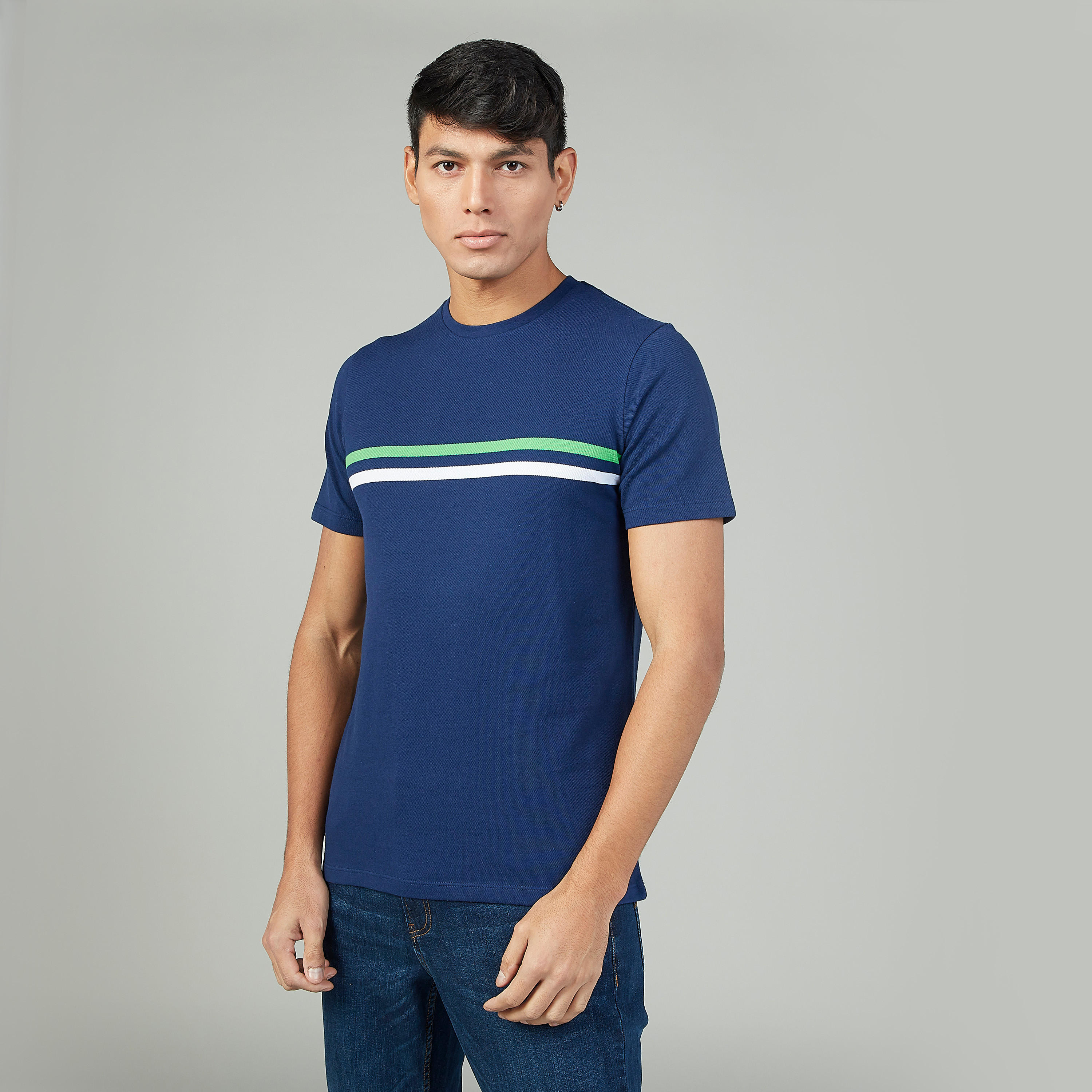 قميص مستدام مقلّم بياقة عاديّة وأكمام طويلة-men-clothing-tshirtsandpolos-tshirts-image-1