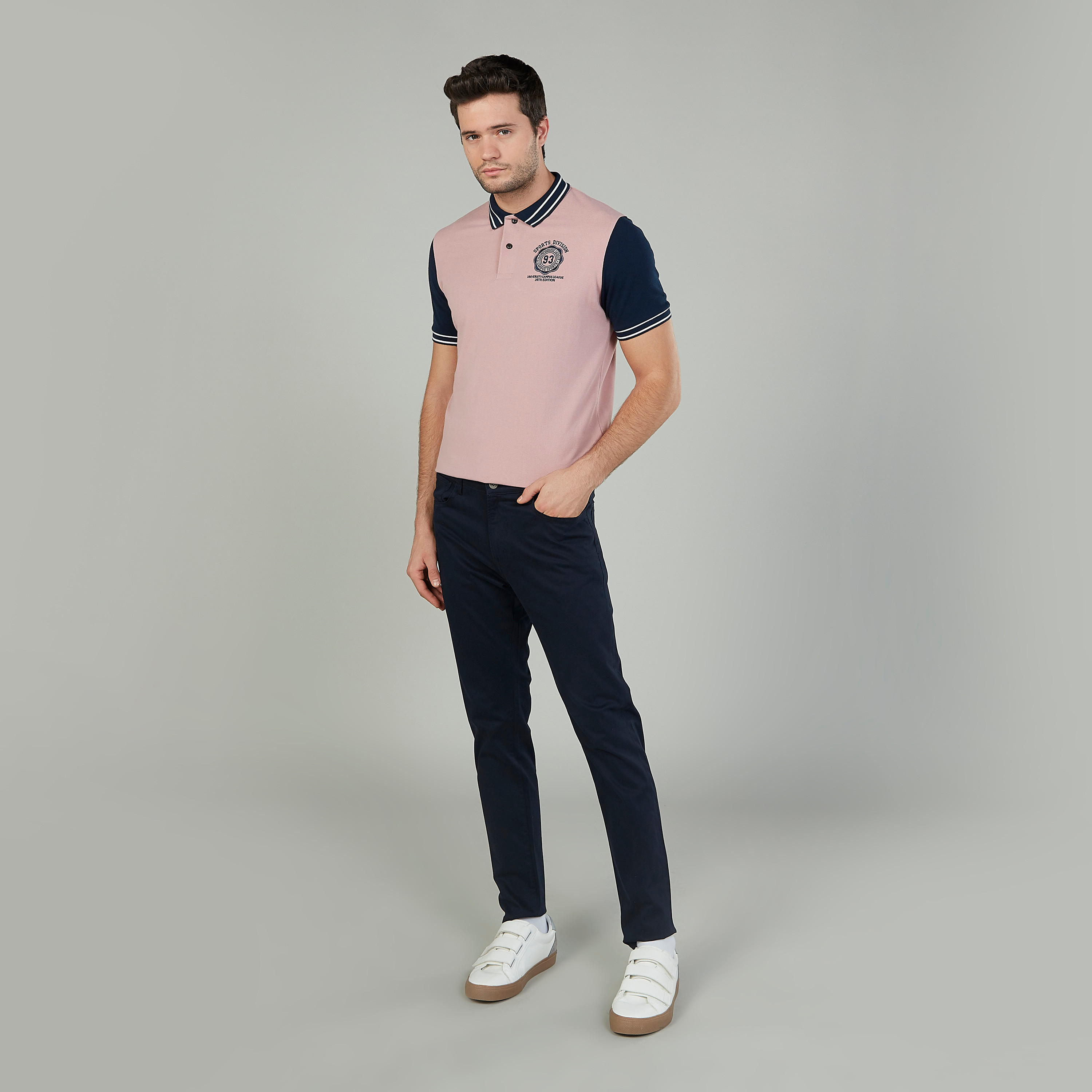 تيشيرت مستدام بولو سليم بارز الملمس بأكمام قصيرة  -men-clothing-tshirtsandpolos-polos-image-2