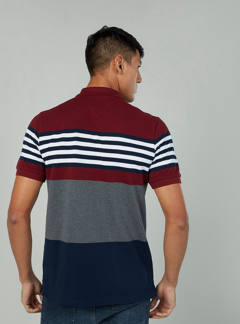 بلوزة تونيك مستدامة بأكمام جرس وأربطة وطبعات -men-clothing-tshirtsandpolos-polos-image-4
