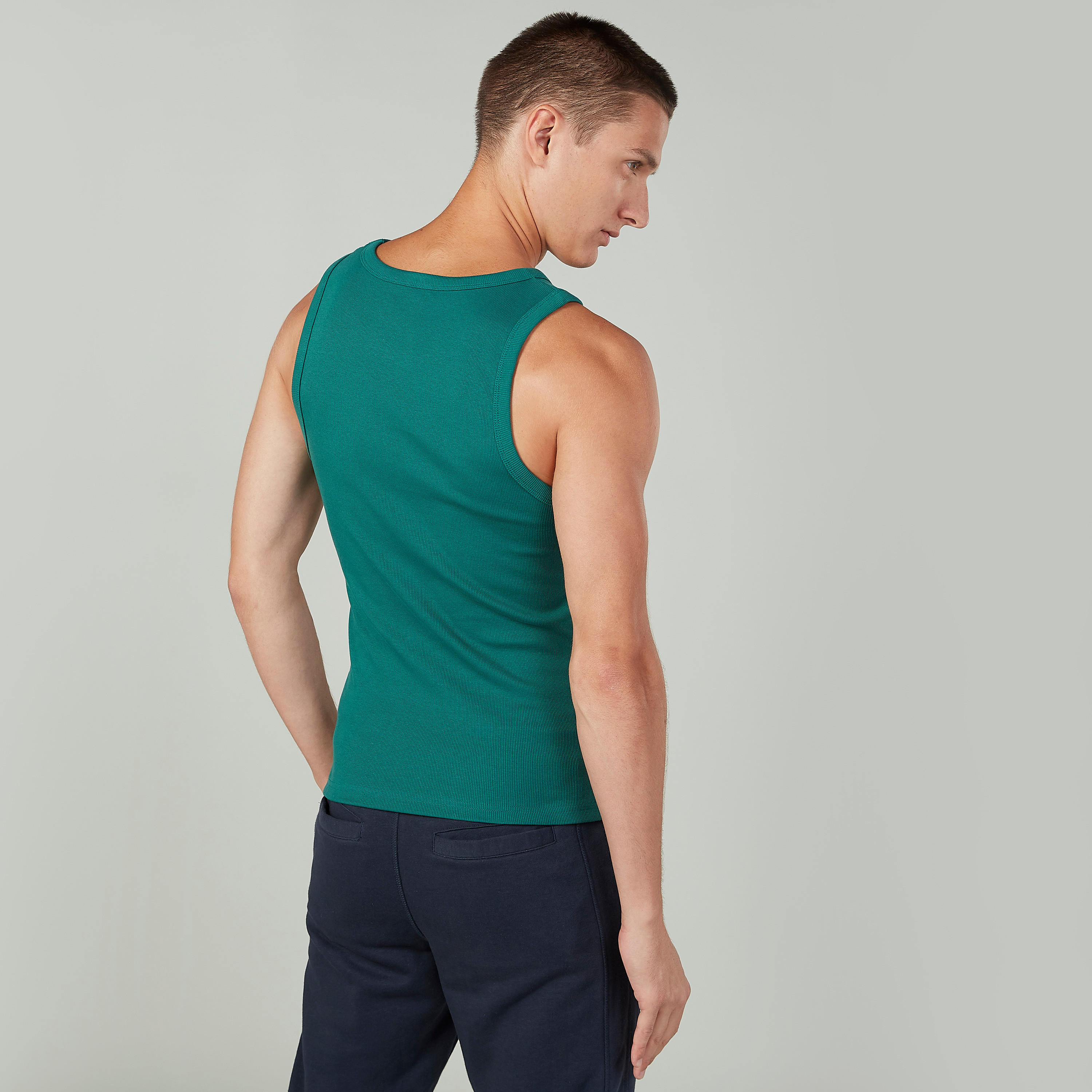 فيست بارز الملمس دون أكمام بياقة عميقة-men-clothing-tshirtsandpolos-vests-image-2