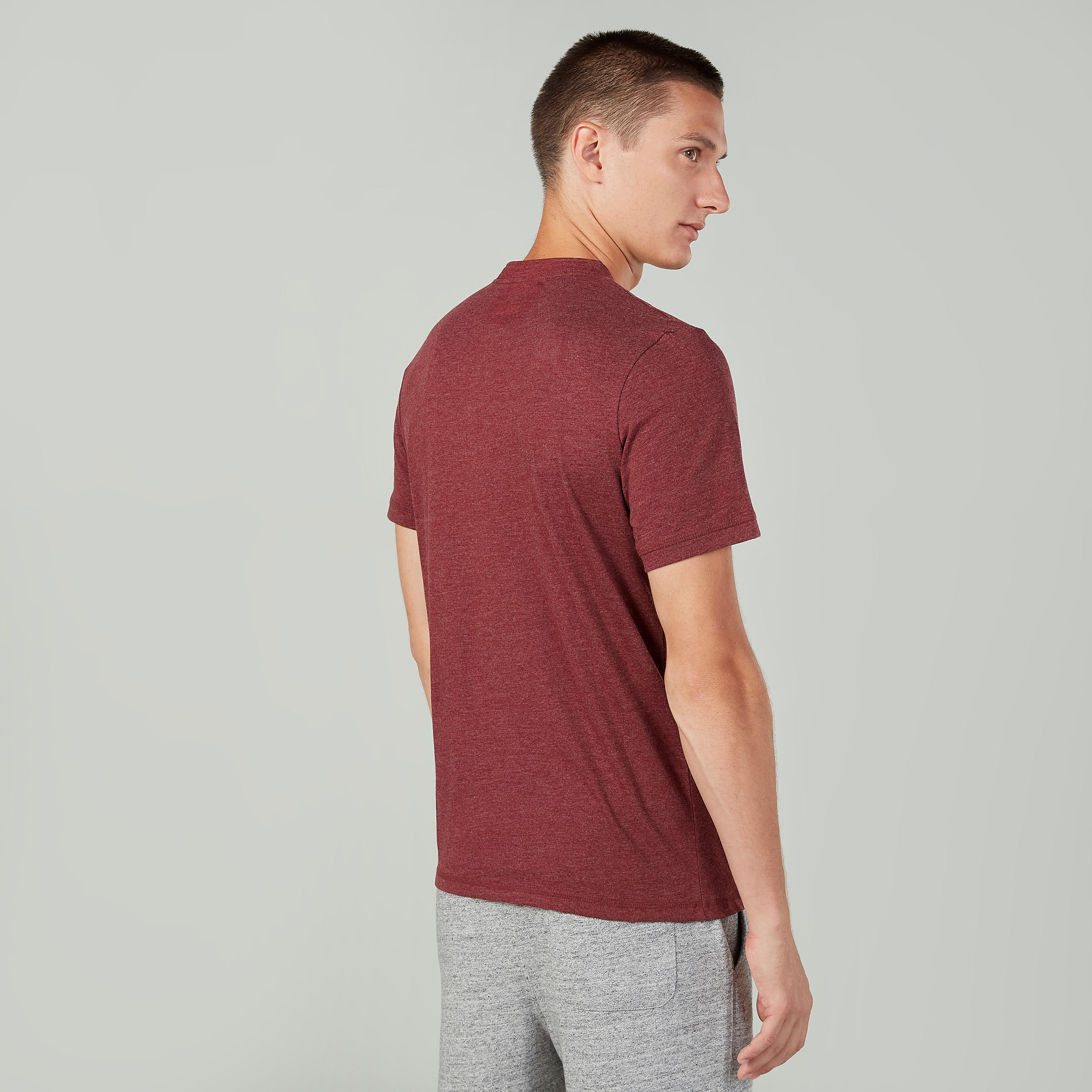 تيشيرت بارز الملمس بياقة هينلي وأكمام قصيرة-men-clothing-tshirtsandpolos-tshirts-image-4