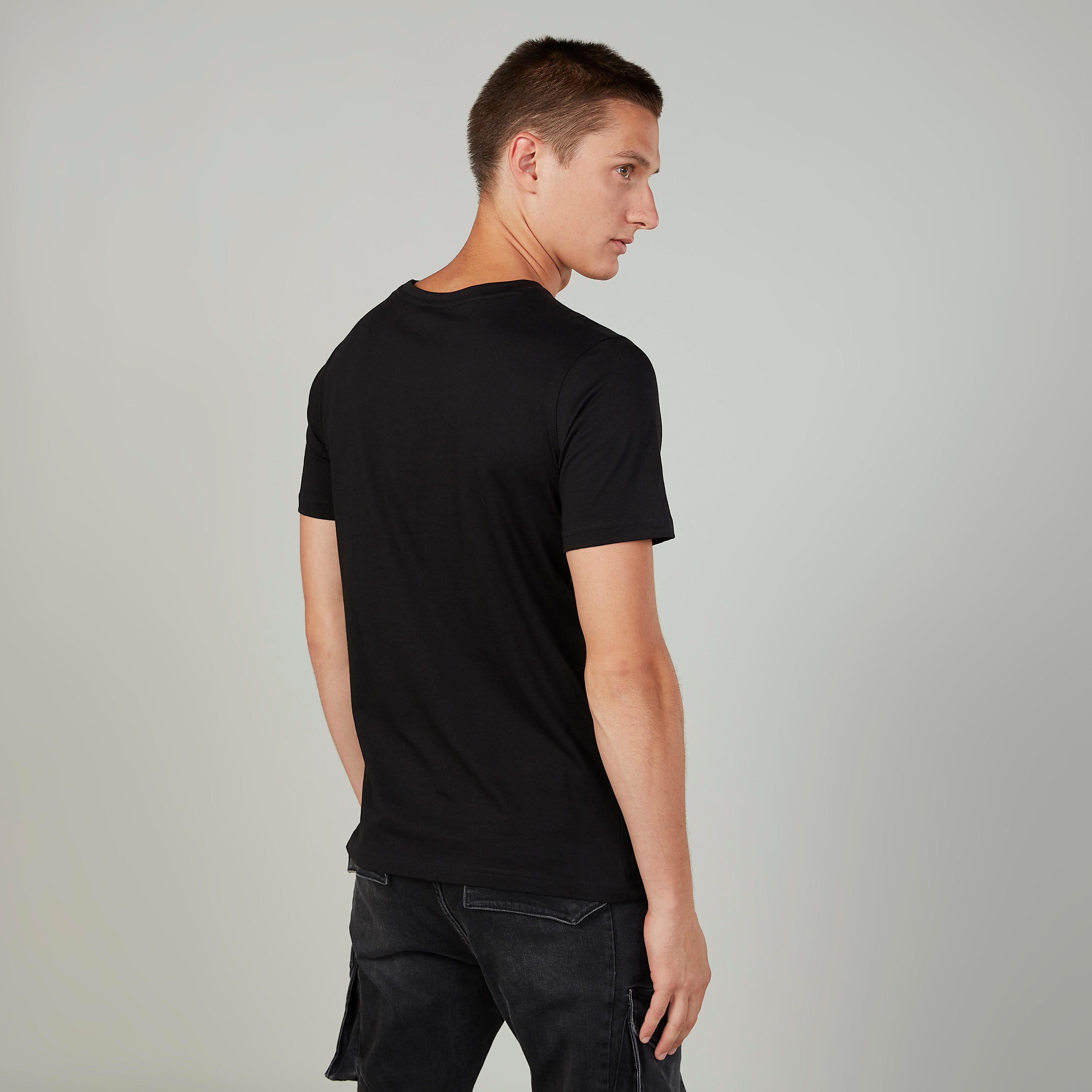 تيشيرت بياقة ضيقة وأكمام قصيرة وطبعات-men-clothing-tshirtsandpolos-tshirts-image-4