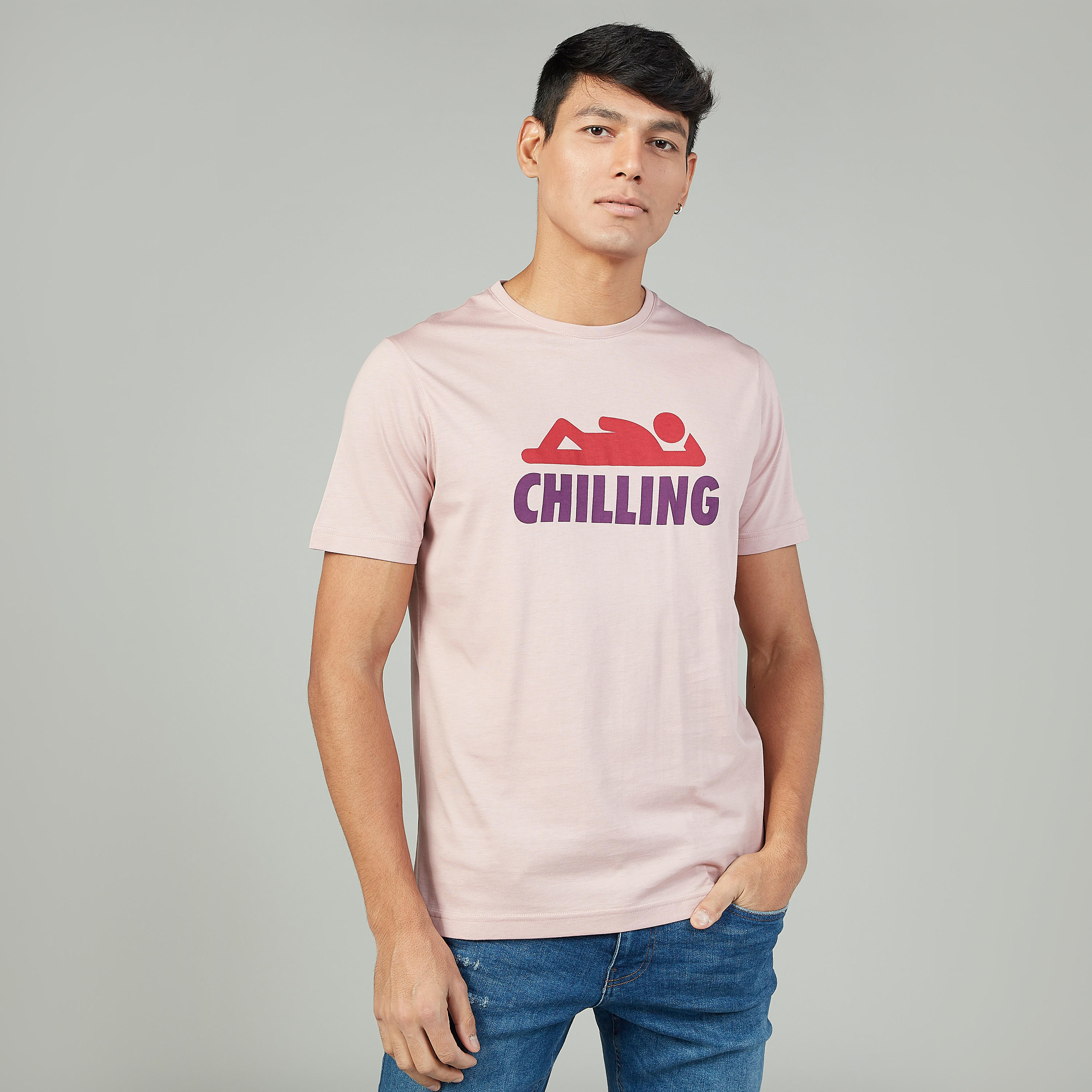 تيشيرت سليم بياقة ضيّقة وأكمام قصيرة وطبعات-men-clothing-tshirtsandpolos-tshirts-image-1