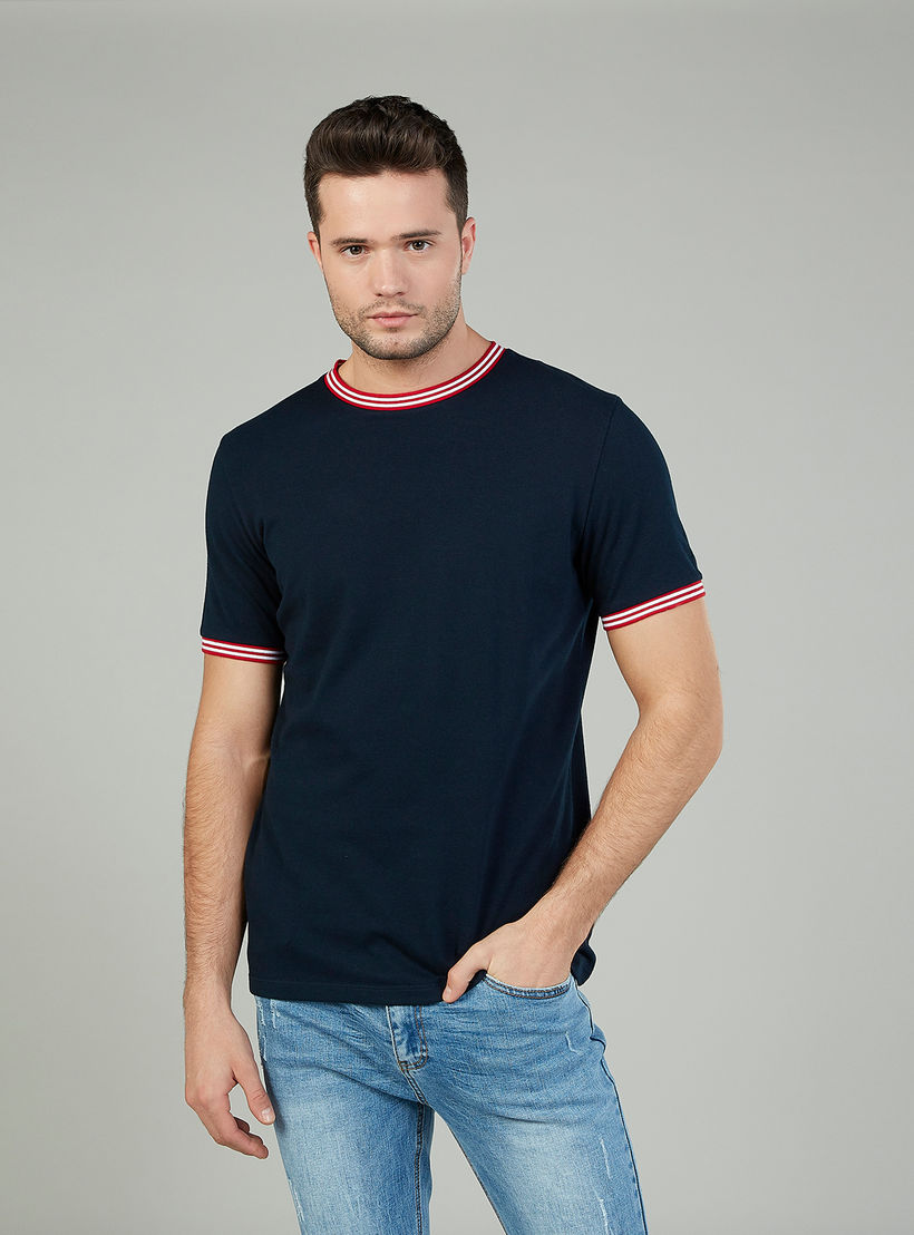 تيشيرت سليم سادة بياقة ضيّقة وأكمام قصيرة-men-clothing-tshirtsandpolos-tshirts-image-5