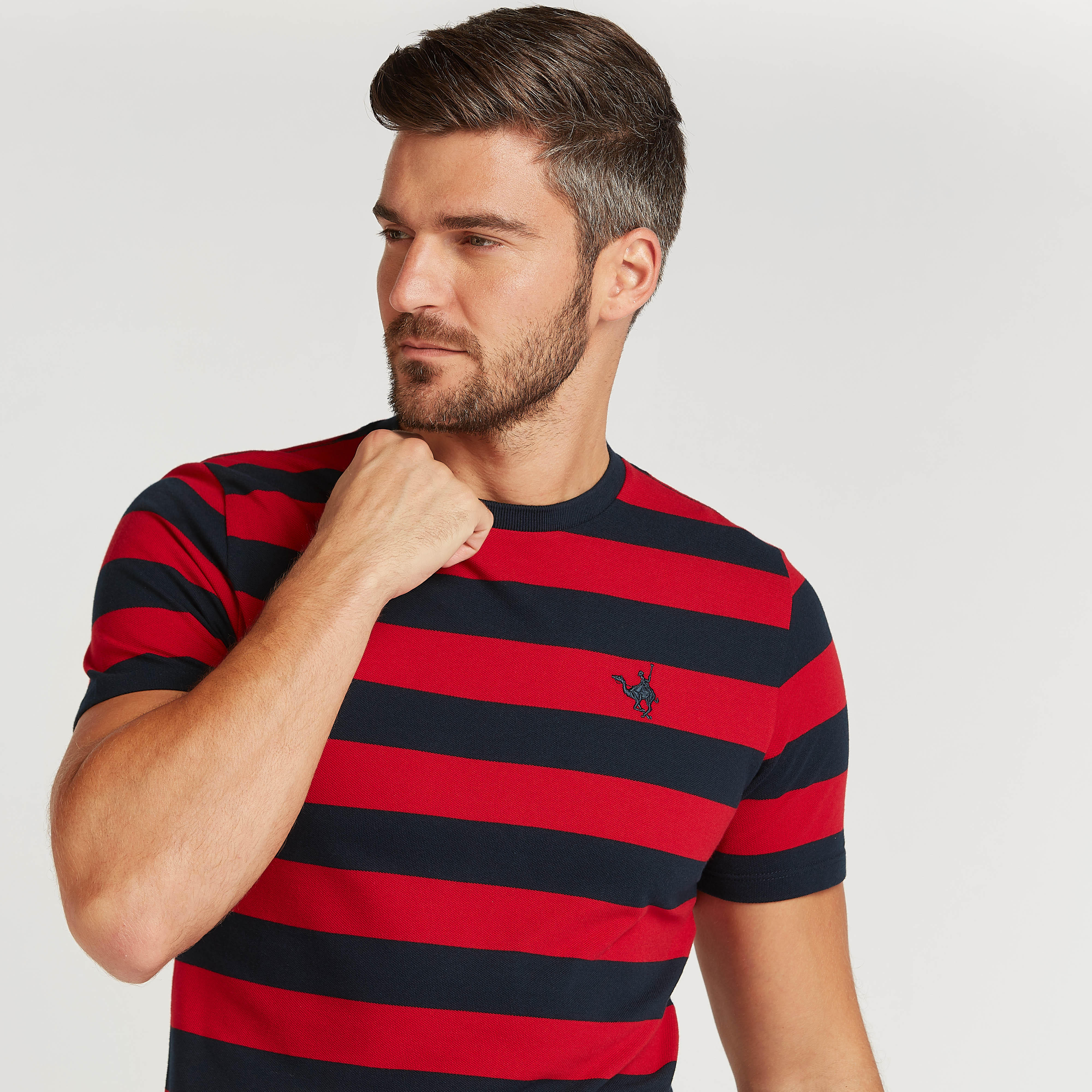 تيشيرت سليم مخطط بياقة ضيّقة وأكمام قصيرة-men-clothing-tshirtsandpolos-tshirts-image-3
