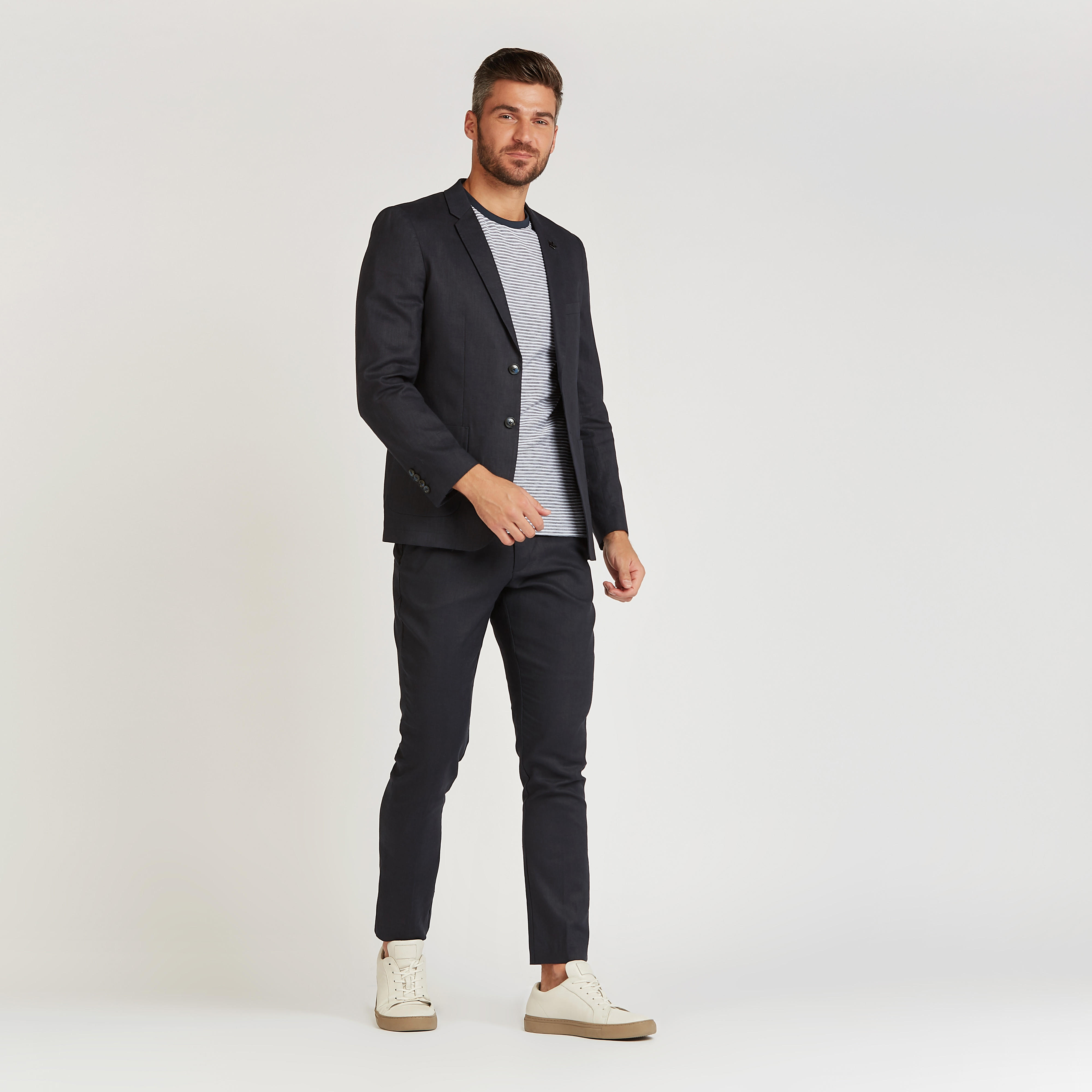 تيشيرت بقصة سليم مخطط بياقة ضيّقة وأكمام قصيرة-men-clothing-tshirtsandpolos-tshirts-image-2