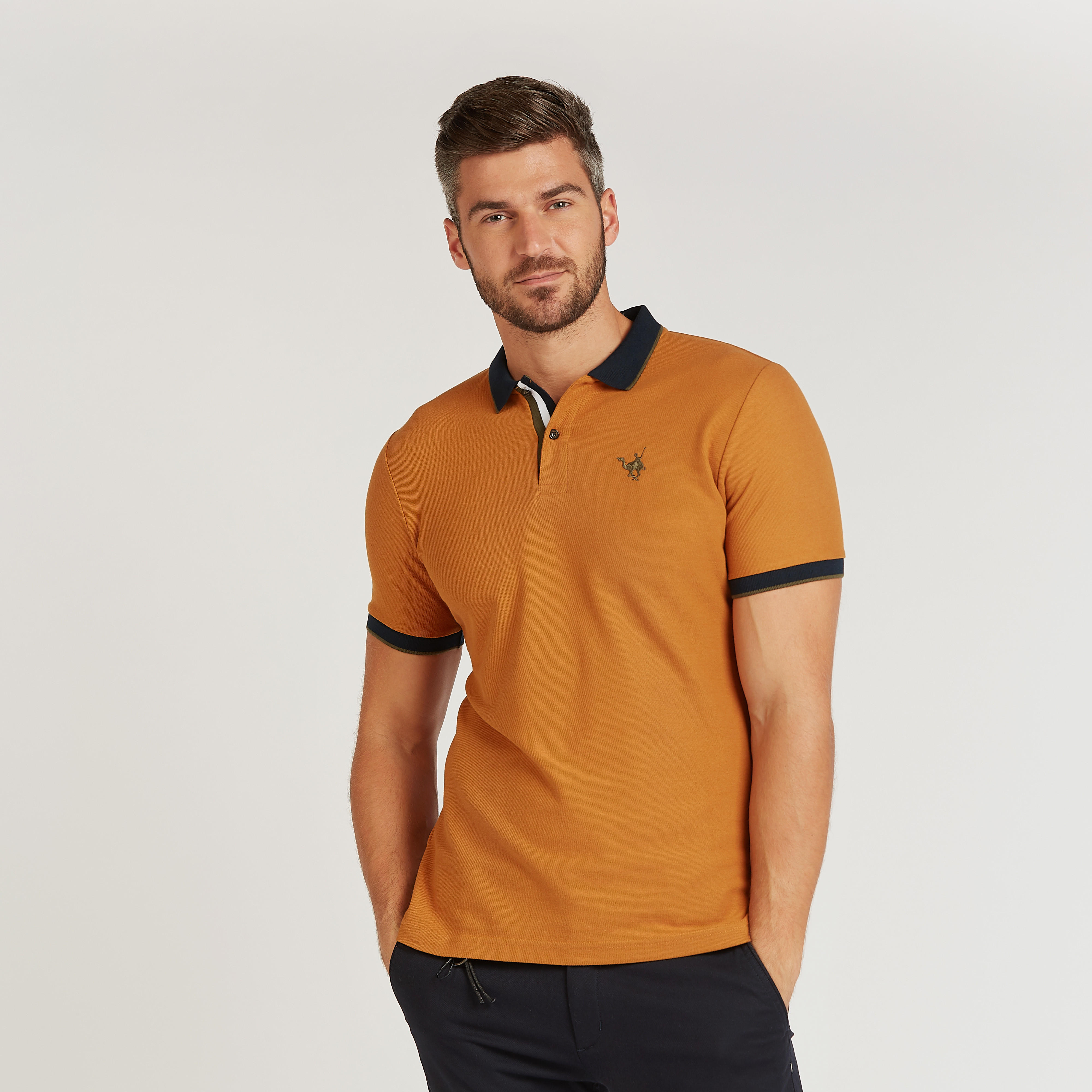 تيشيرت بولو بقصة سليم بارز الملمس بأكمام قصيرة-men-clothing-tshirtsandpolos-polos-image-12