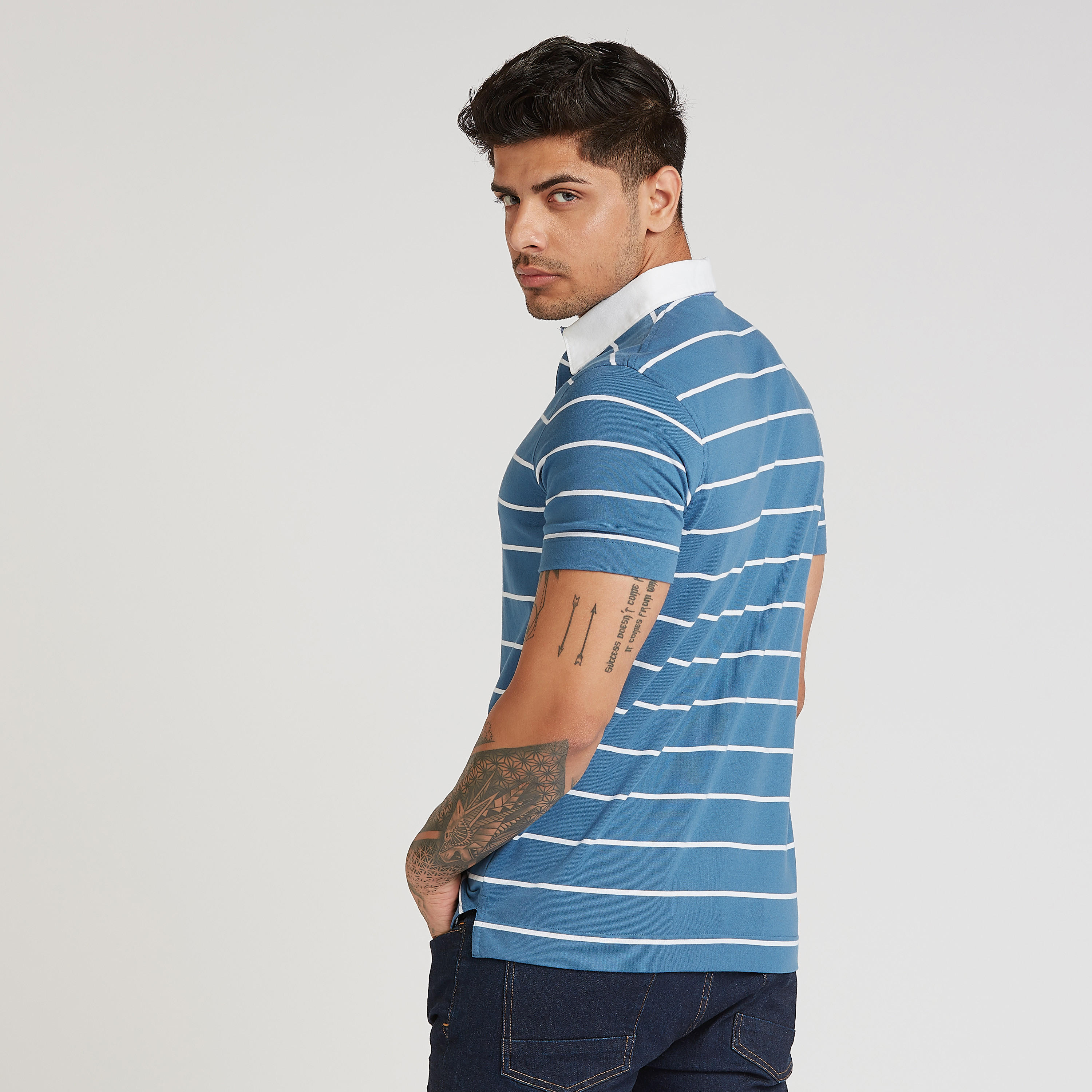 تيشيرت سليم مخطّط بأكمام قصيرة-men-clothing-tshirtsandpolos-polos-image-2