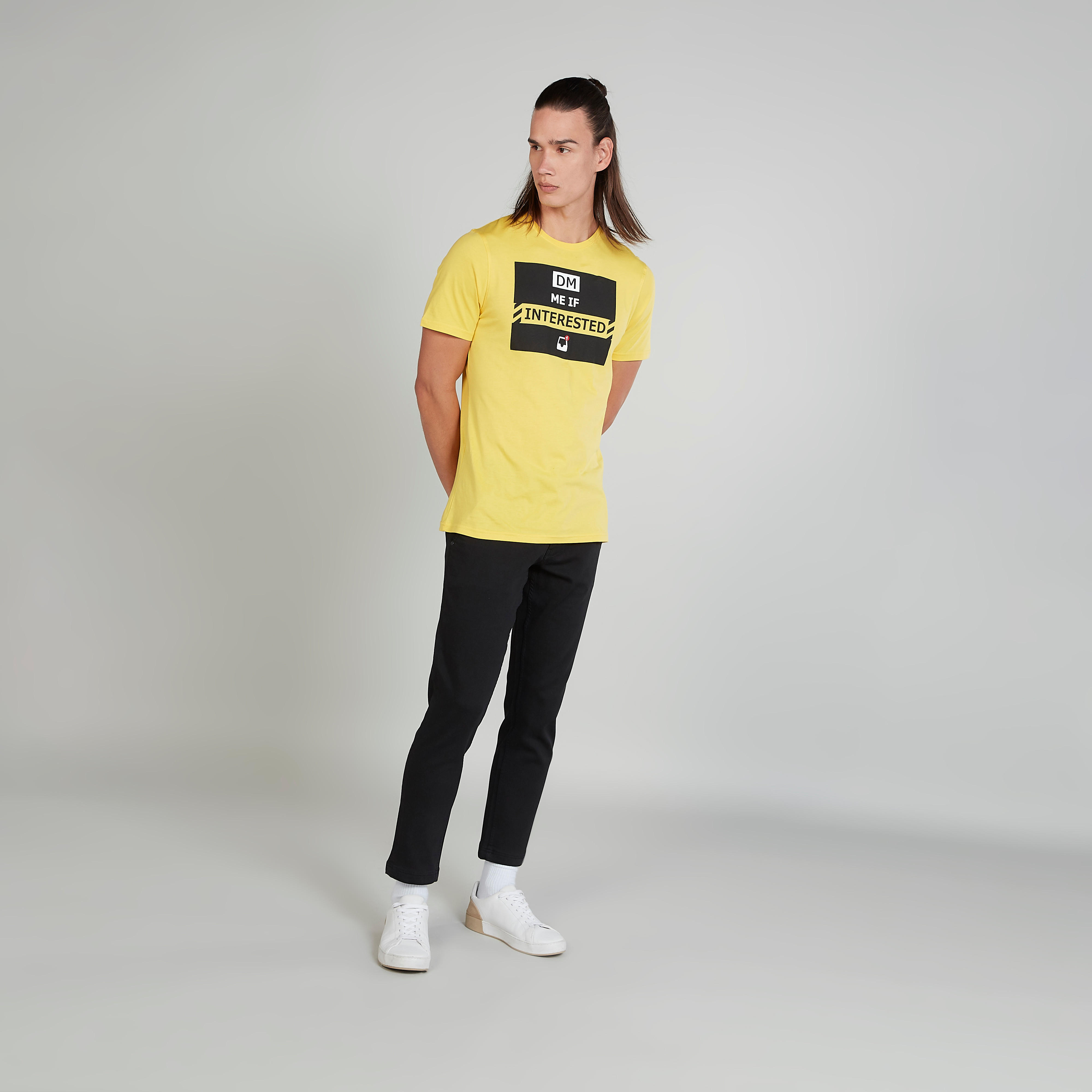 تيشيرت مستدام سليم بياقة ضيقة وأكمام قصيرة وطبعات-men-clothing-tshirtsandpolos-tshirts-image-2