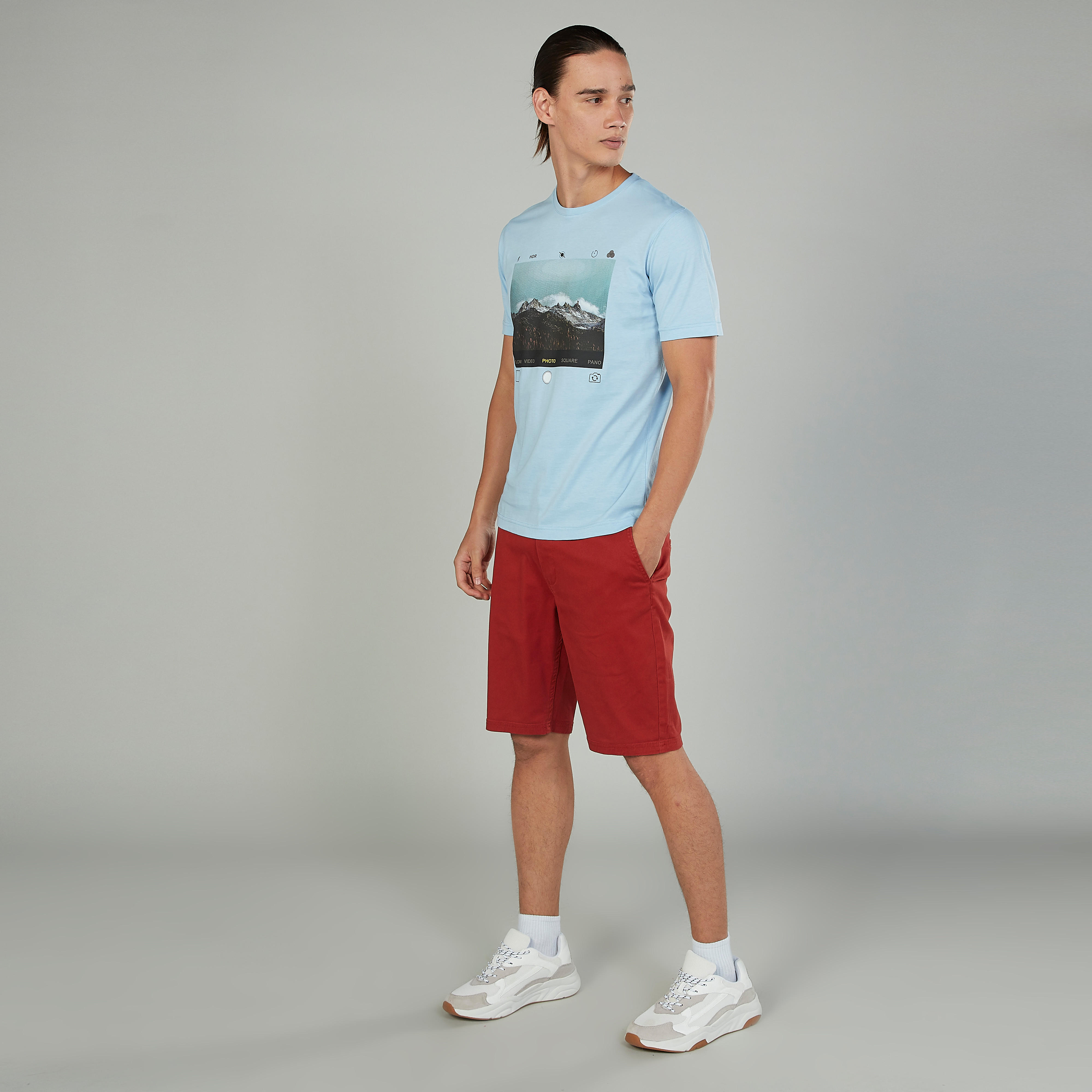 تيشيرت مستدام سليم بياقة ضيّقة وطبعات  -men-clothing-tshirtsandpolos-tshirts-image-2