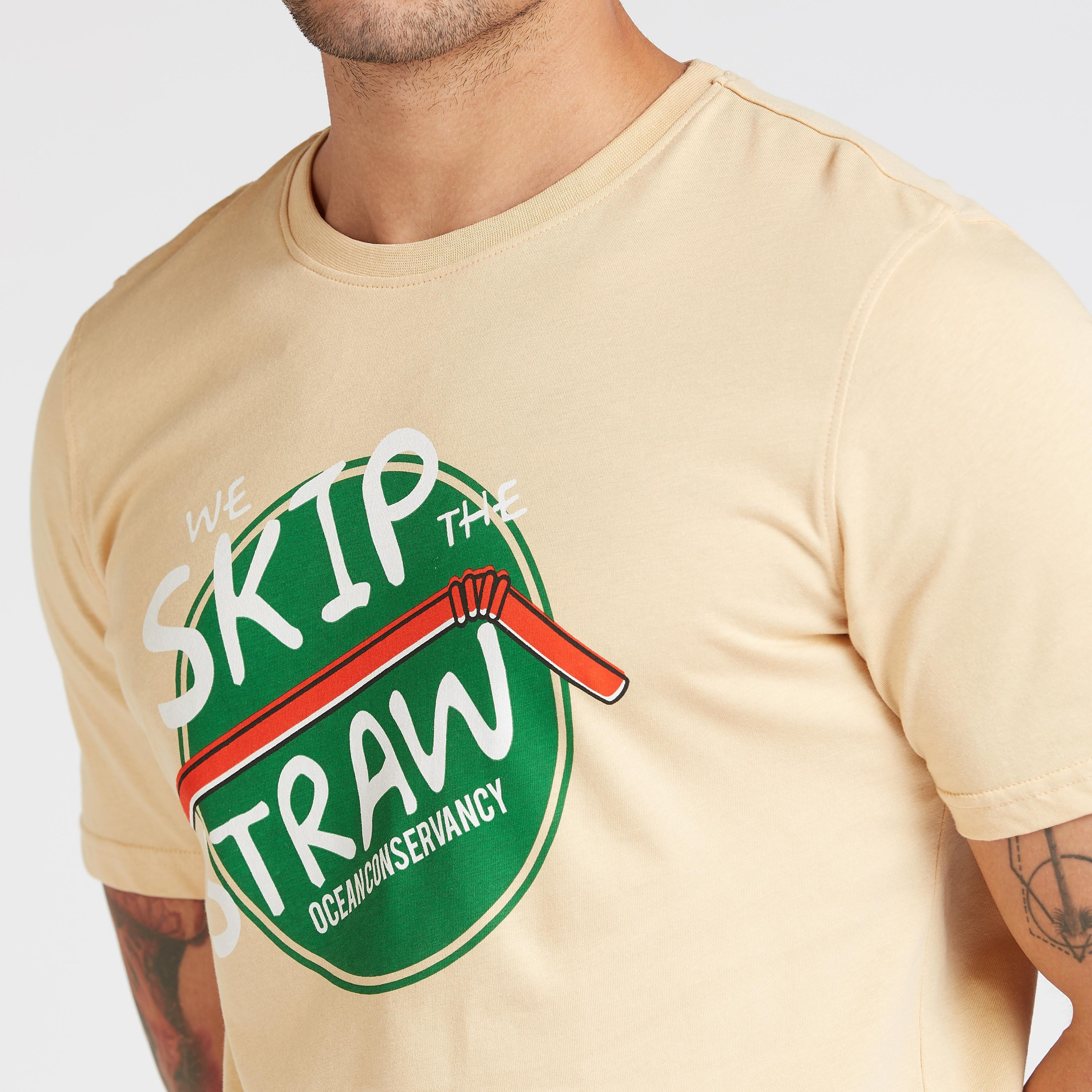 تيشيرت سليم بياقة ضيّقة وأكمام قصيرة وطبعات-men-clothing-tshirtsandpolos-tshirts-image-3