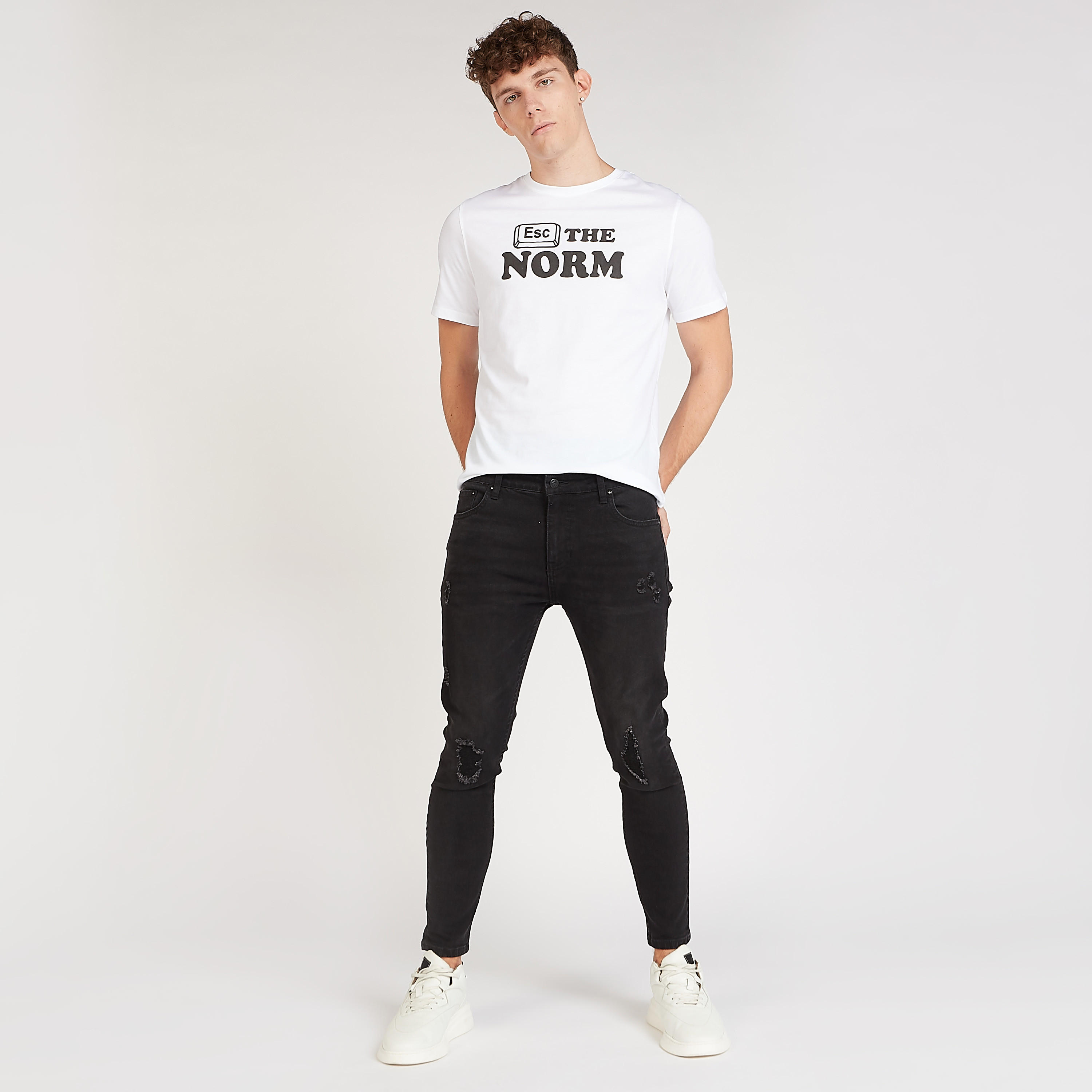 Sustainable Slim Fit Graphic Print T-shirt with Crew Neck and Short Sleeves-men-clothing-tshirtsandpolos-tshirts-image-2