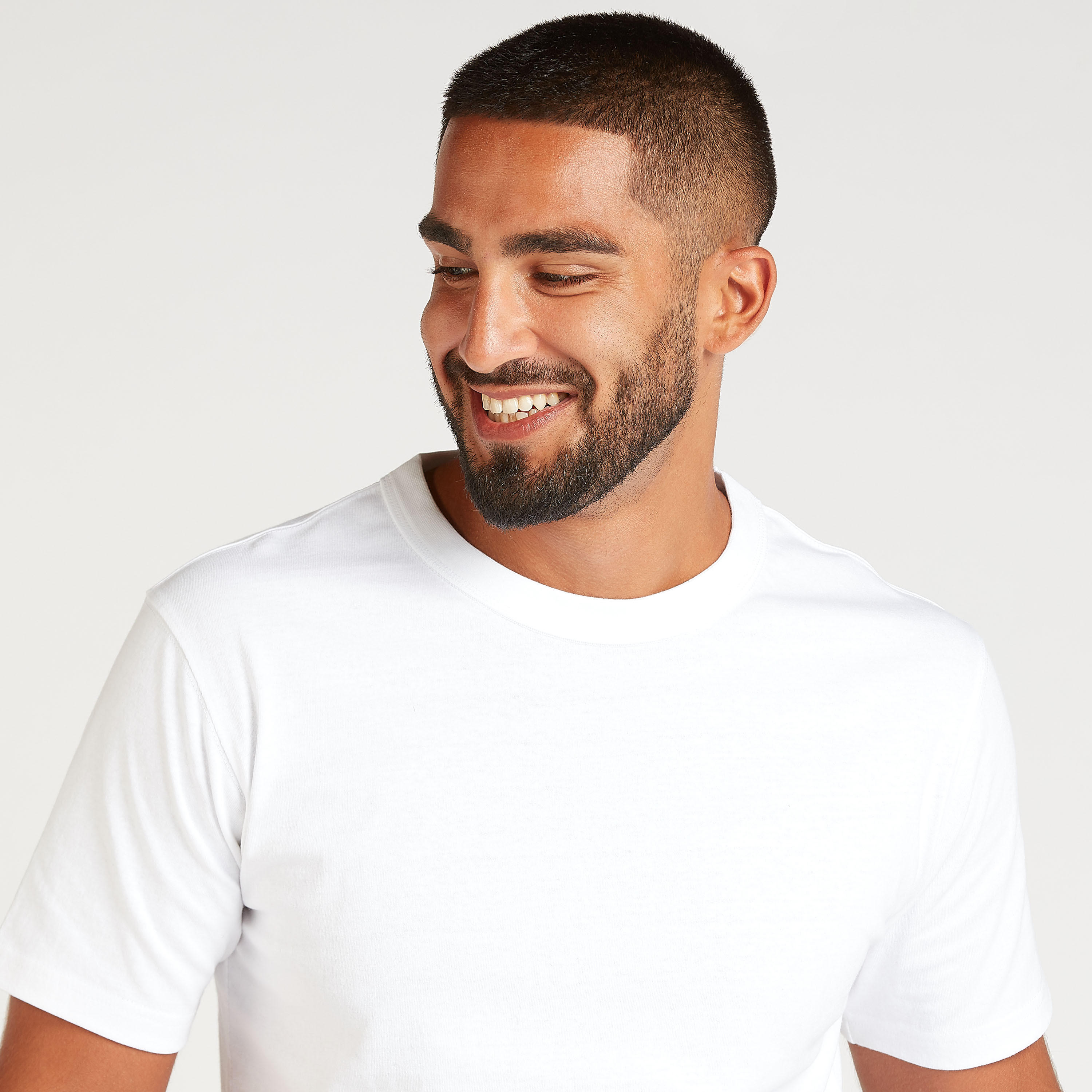 تيشيرت سادة سليم بياقة ضيّقة وأكمام قصيرة-men-clothing-tshirtsandpolos-tshirts-image-3