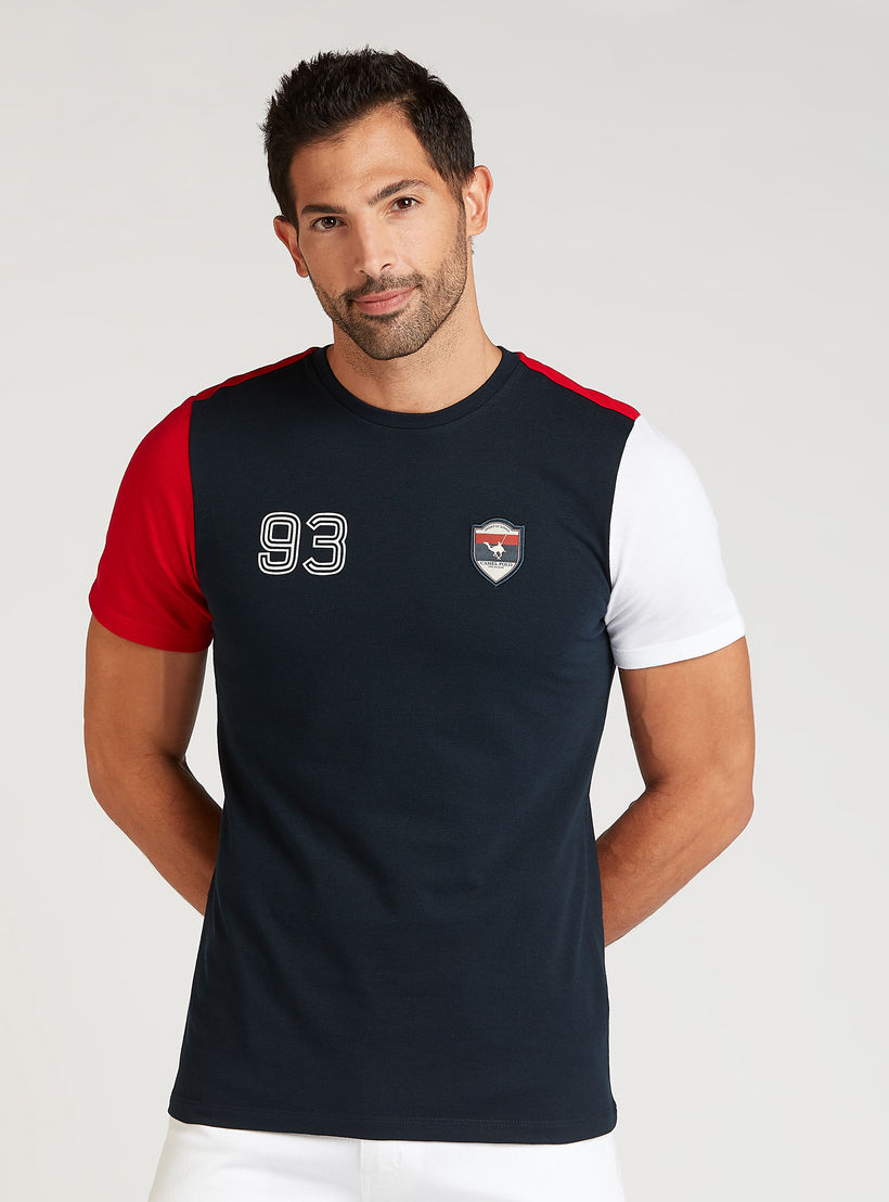 تيشيرت مستدام بقصة سليم وياقة ضيقة وأكمام قصيرة وطبعات-men-clothing-tshirtsandpolos-tshirts-image-1
