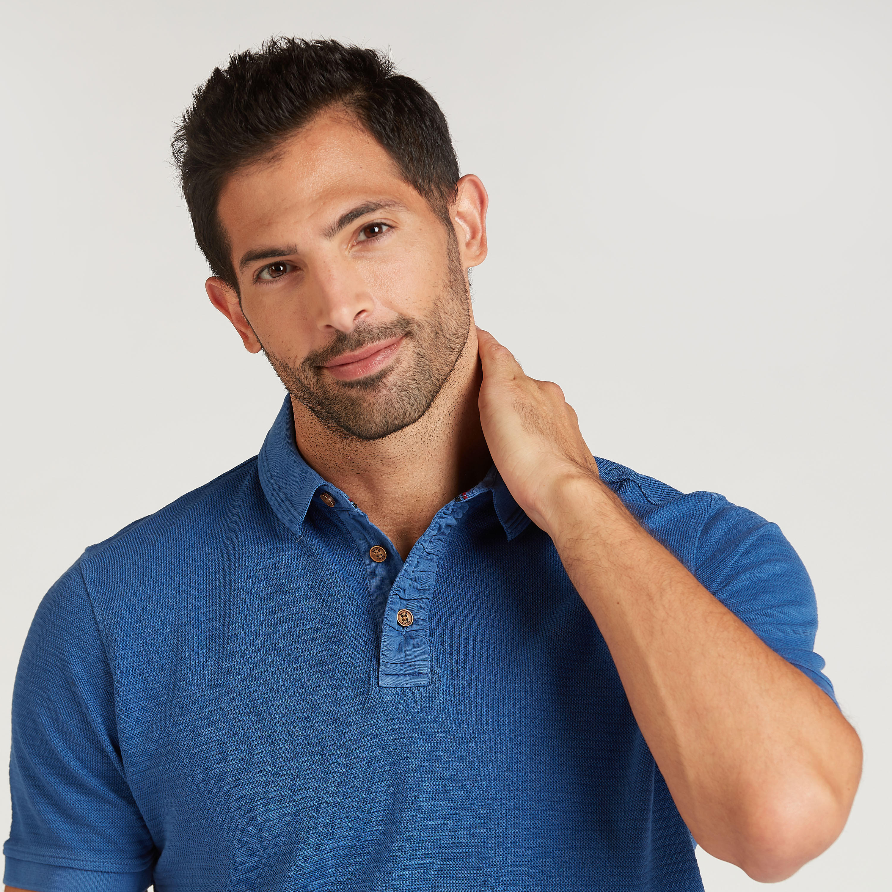 تيشيرت مستدام سليم بولو بارز الملمس بأكمام قصيرة-men-clothing-tshirtsandpolos-polos-image-3