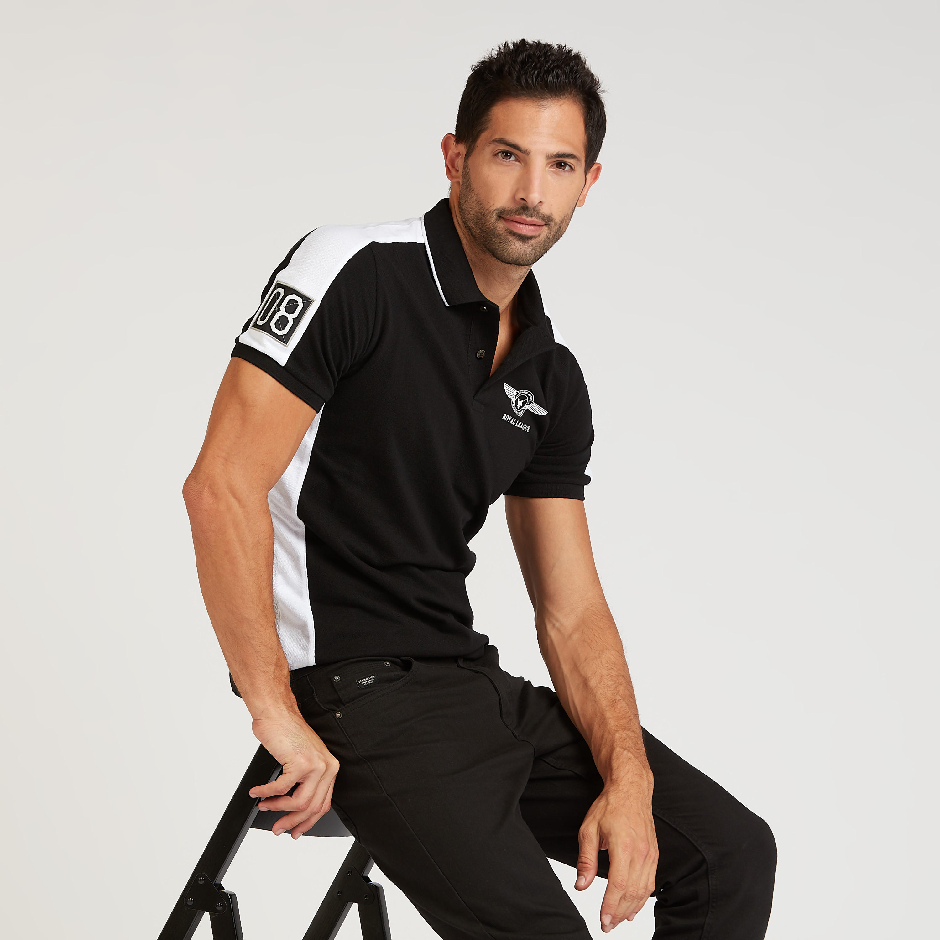 تيشيرت بولو بقصّة سليم وأكمام قصيرة وطبعات-men-clothing-tshirtsandpolos-polos-image-1
