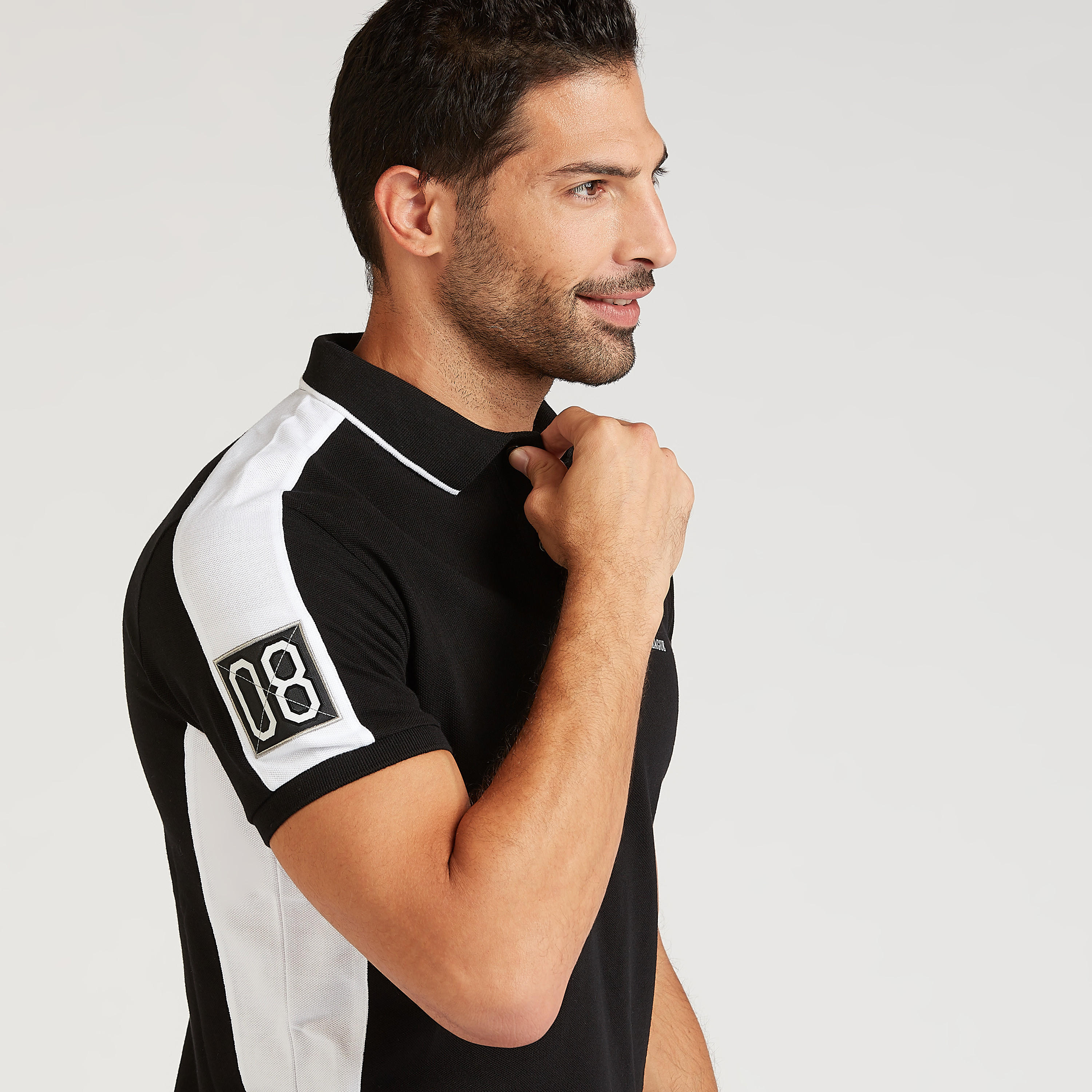 تيشيرت بولو بقصّة سليم وأكمام قصيرة وطبعات-men-clothing-tshirtsandpolos-polos-image-3