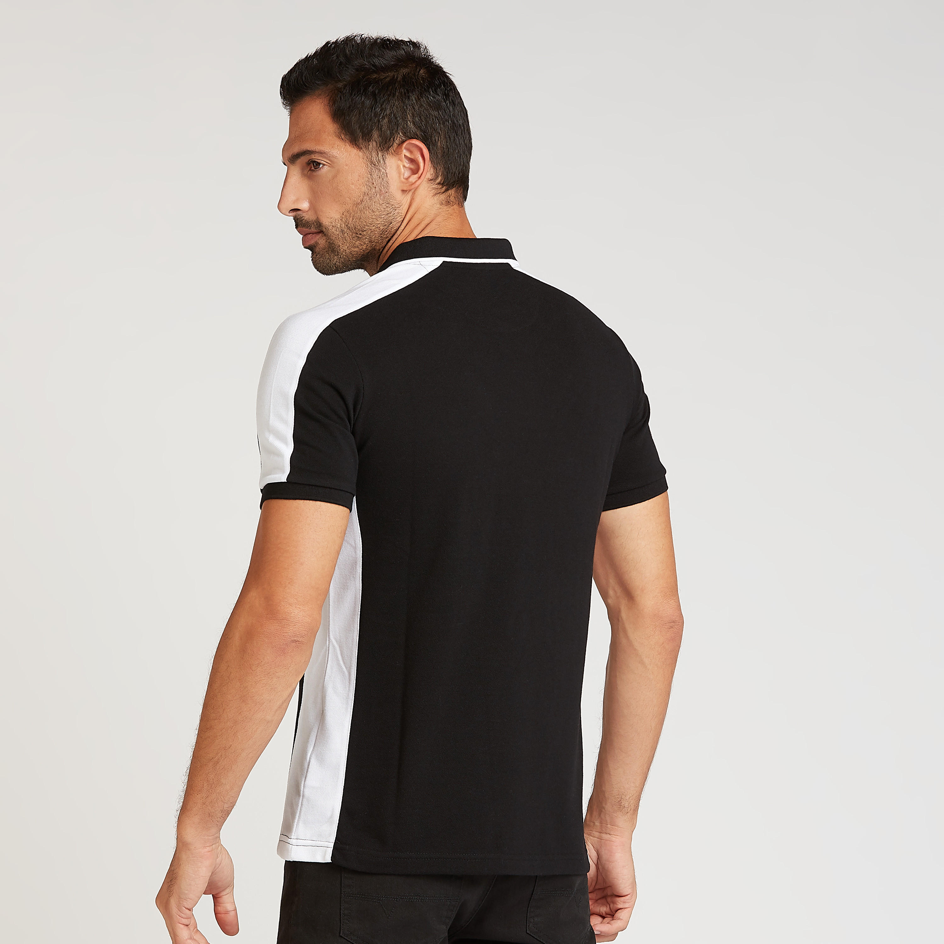 تيشيرت بولو بقصّة سليم وأكمام قصيرة وطبعات-men-clothing-tshirtsandpolos-polos-image-4