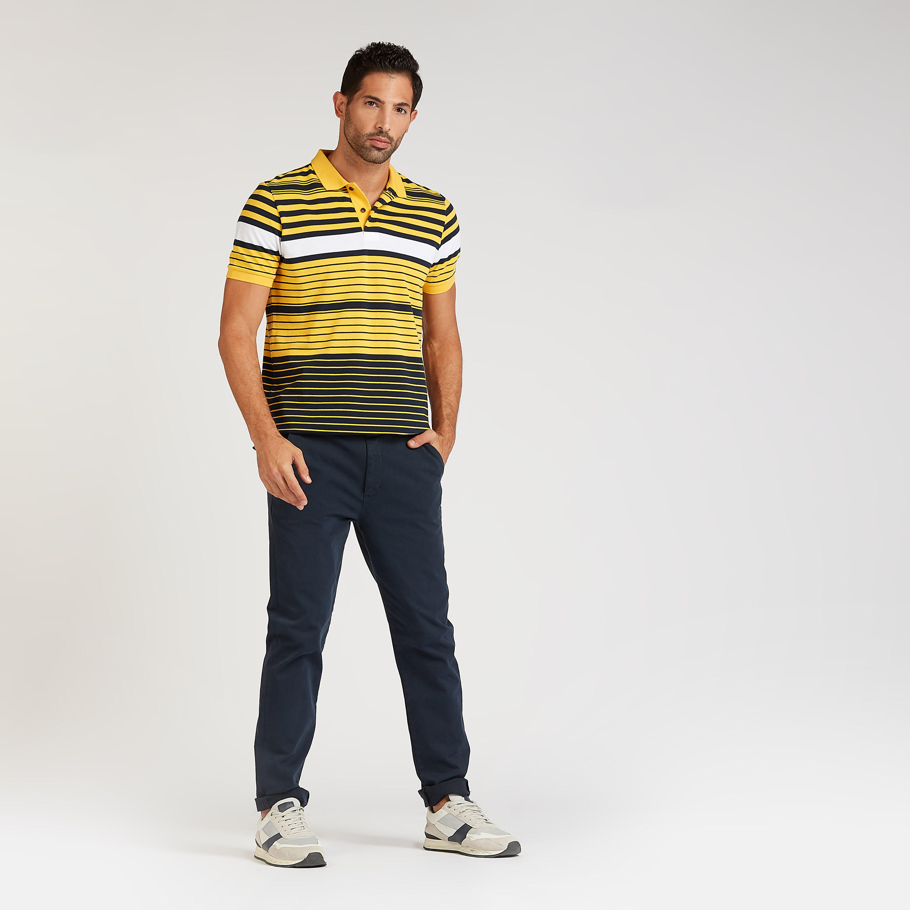 تيشيرت بولو مخطّط بياقة عادية مضلّعة وأكمام قصيرة-men-clothing-tshirtsandpolos-polos-image-2